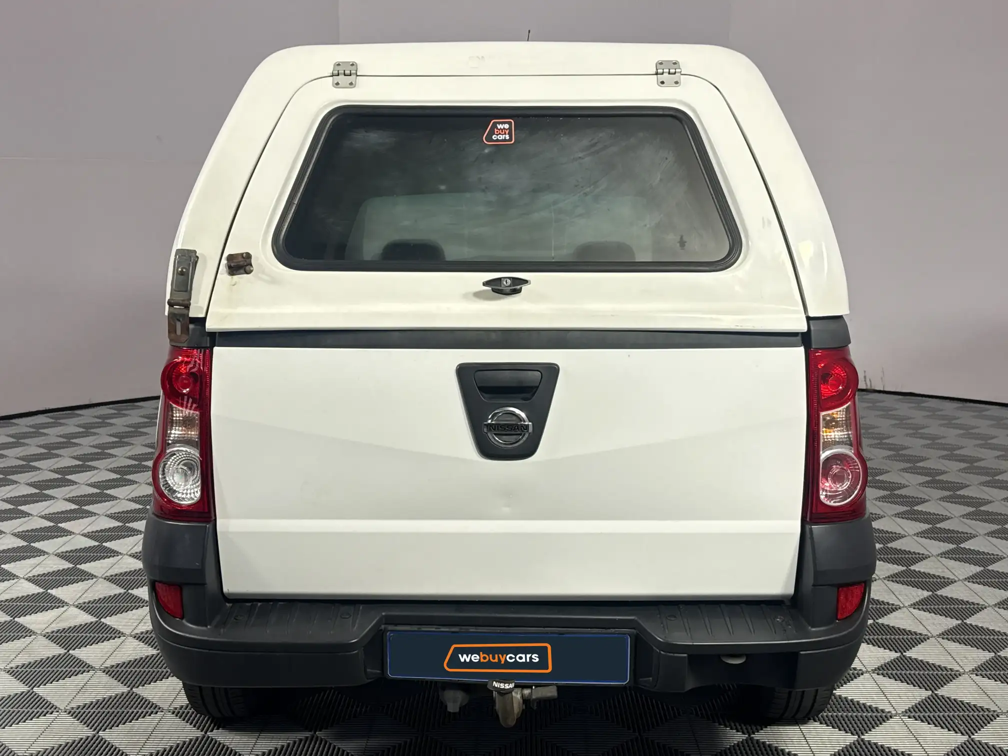 Nissan NP200