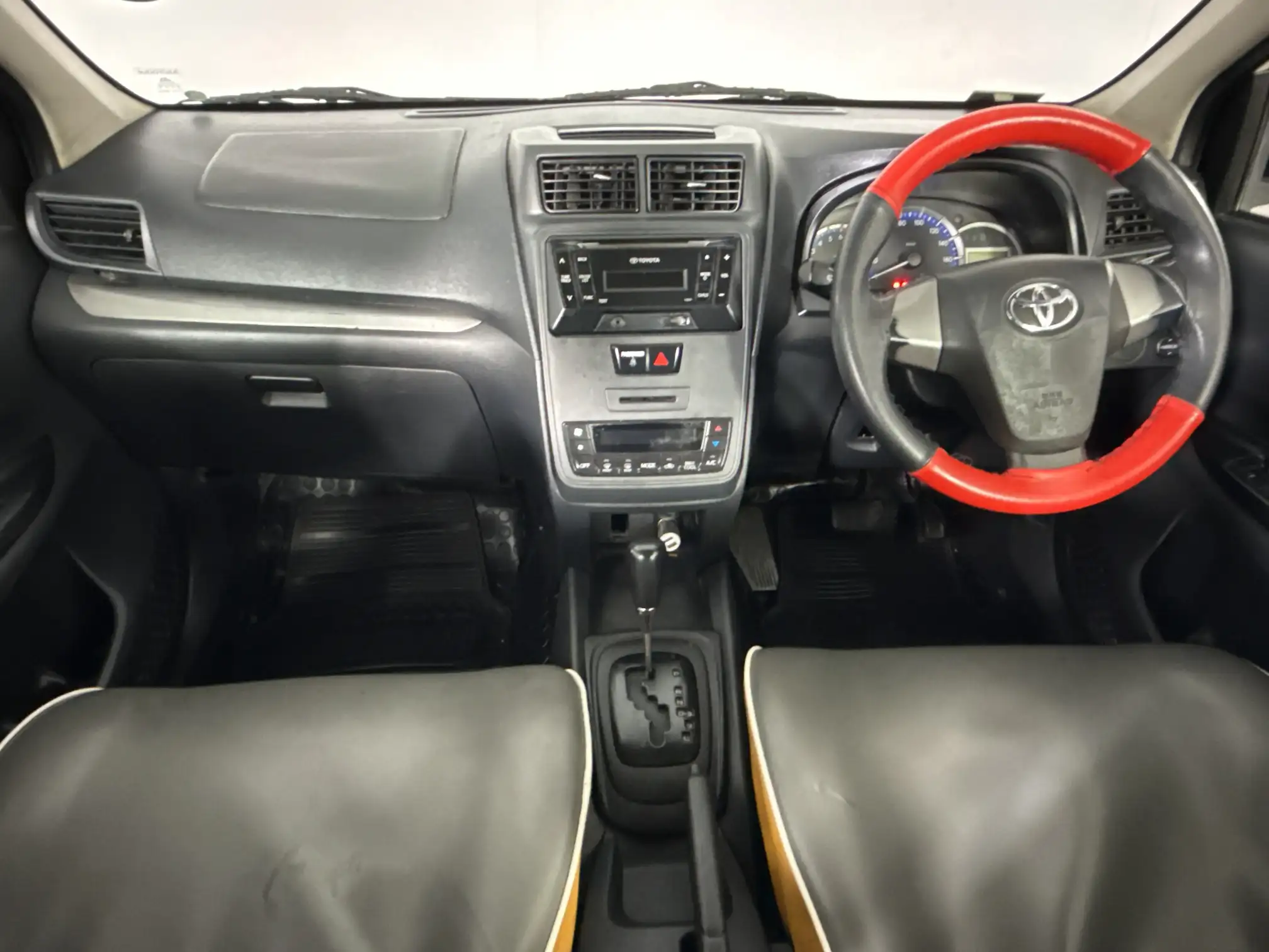 Toyota Avanza