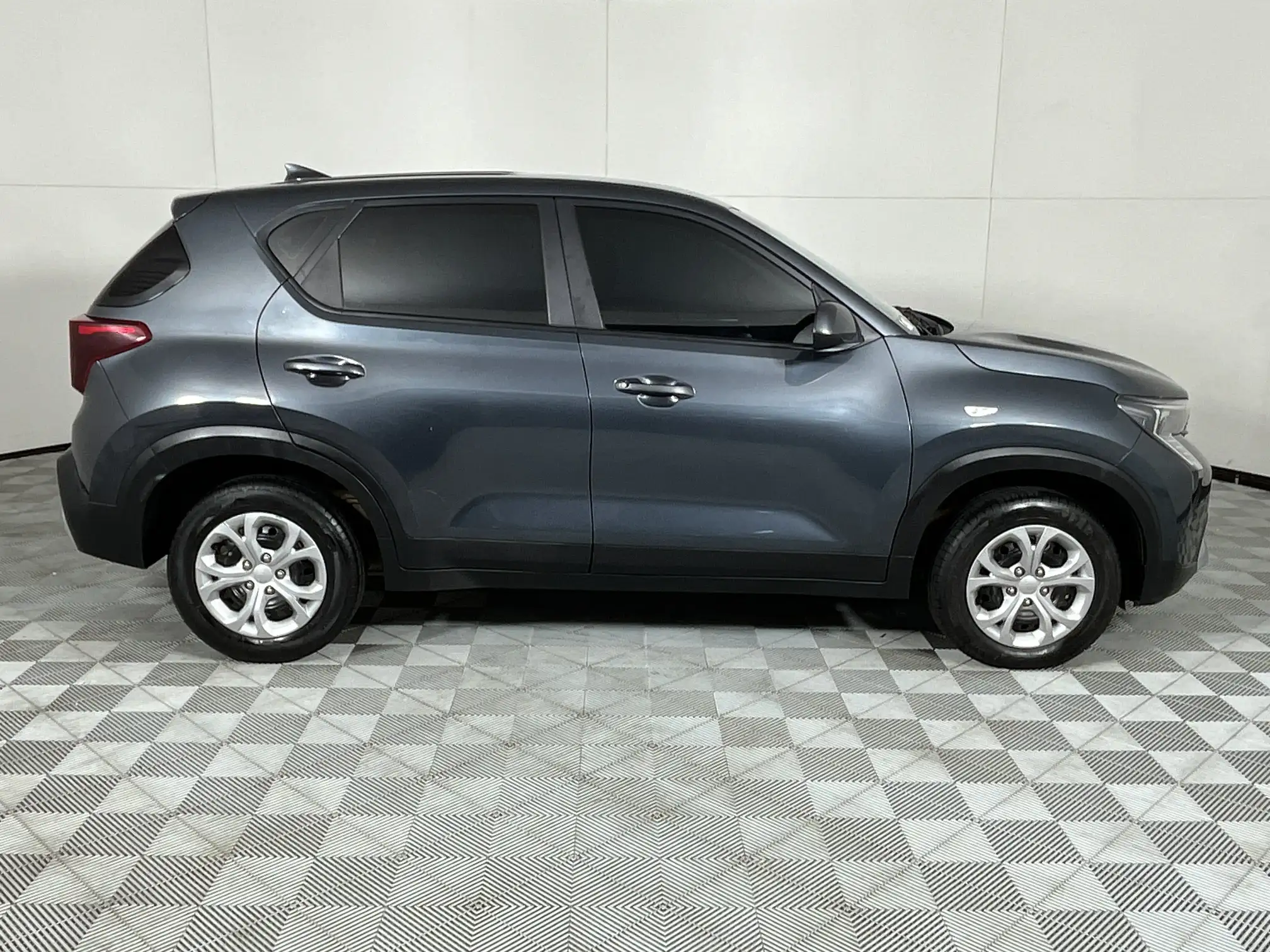 KIA Sonet