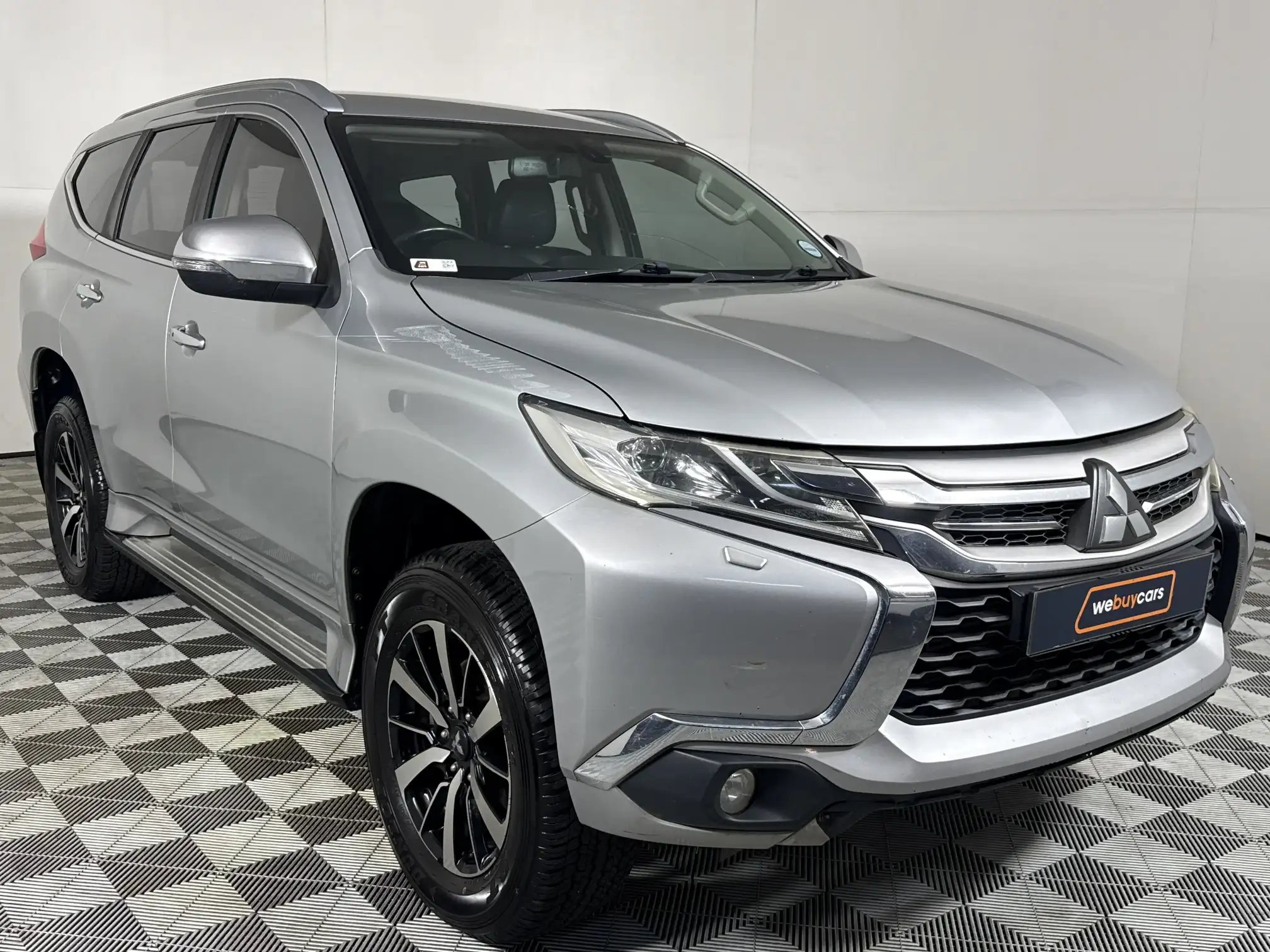 Mitsubishi Pajero Sport