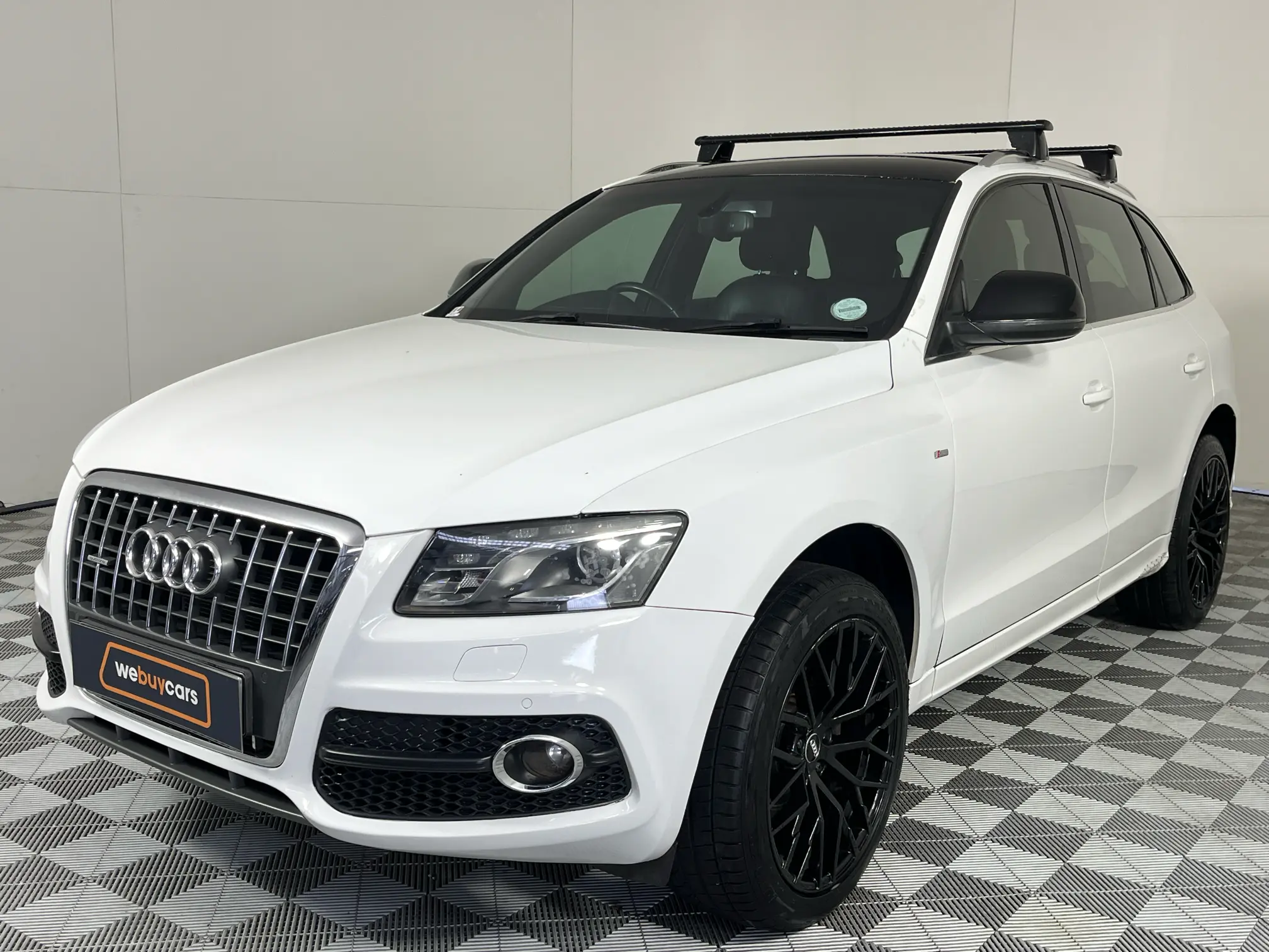 2012 Audi Q5 2.0 T FSI Quattro S Tronic