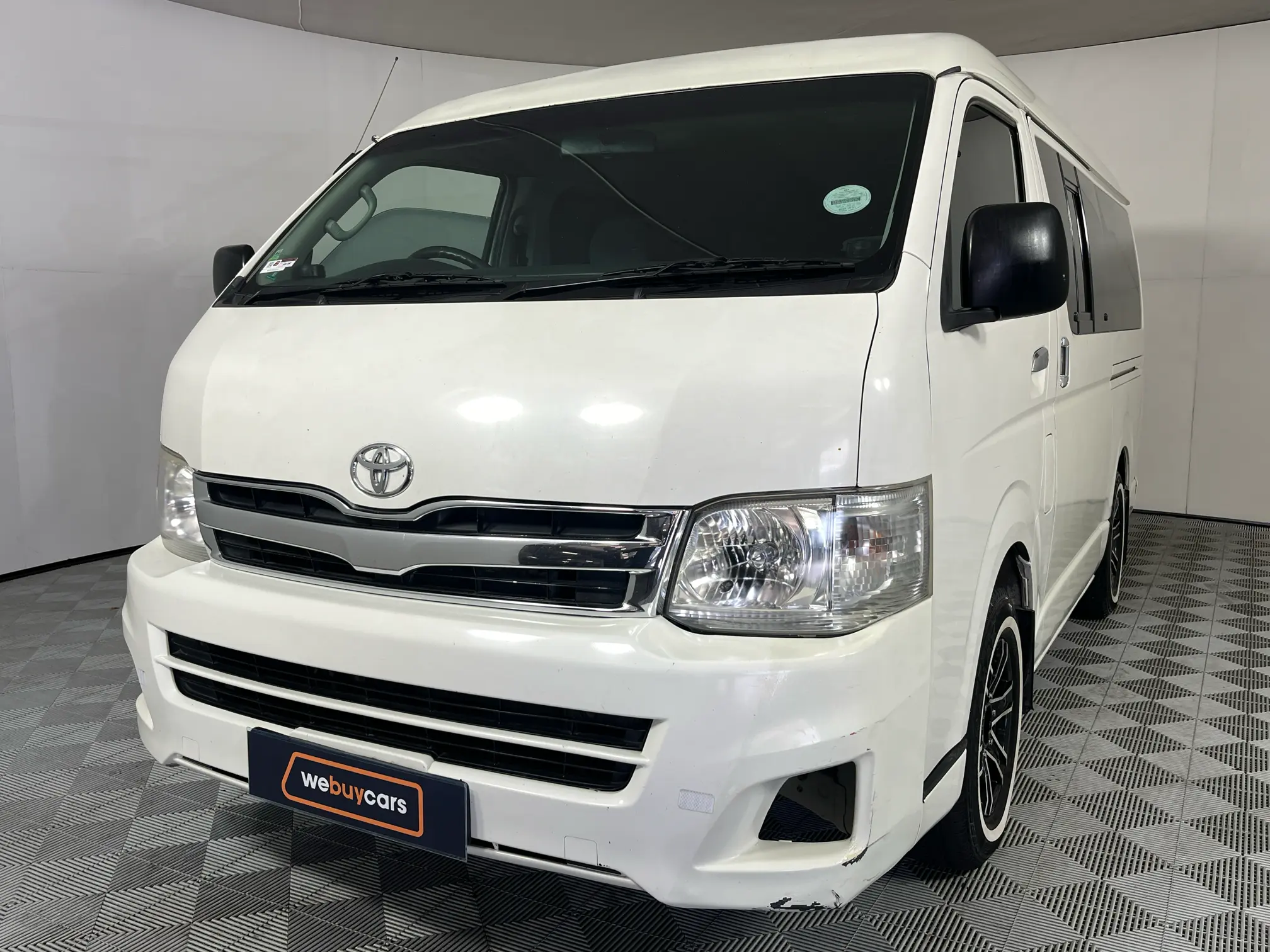 2011 Toyota Quantum 2.7 10 Seat