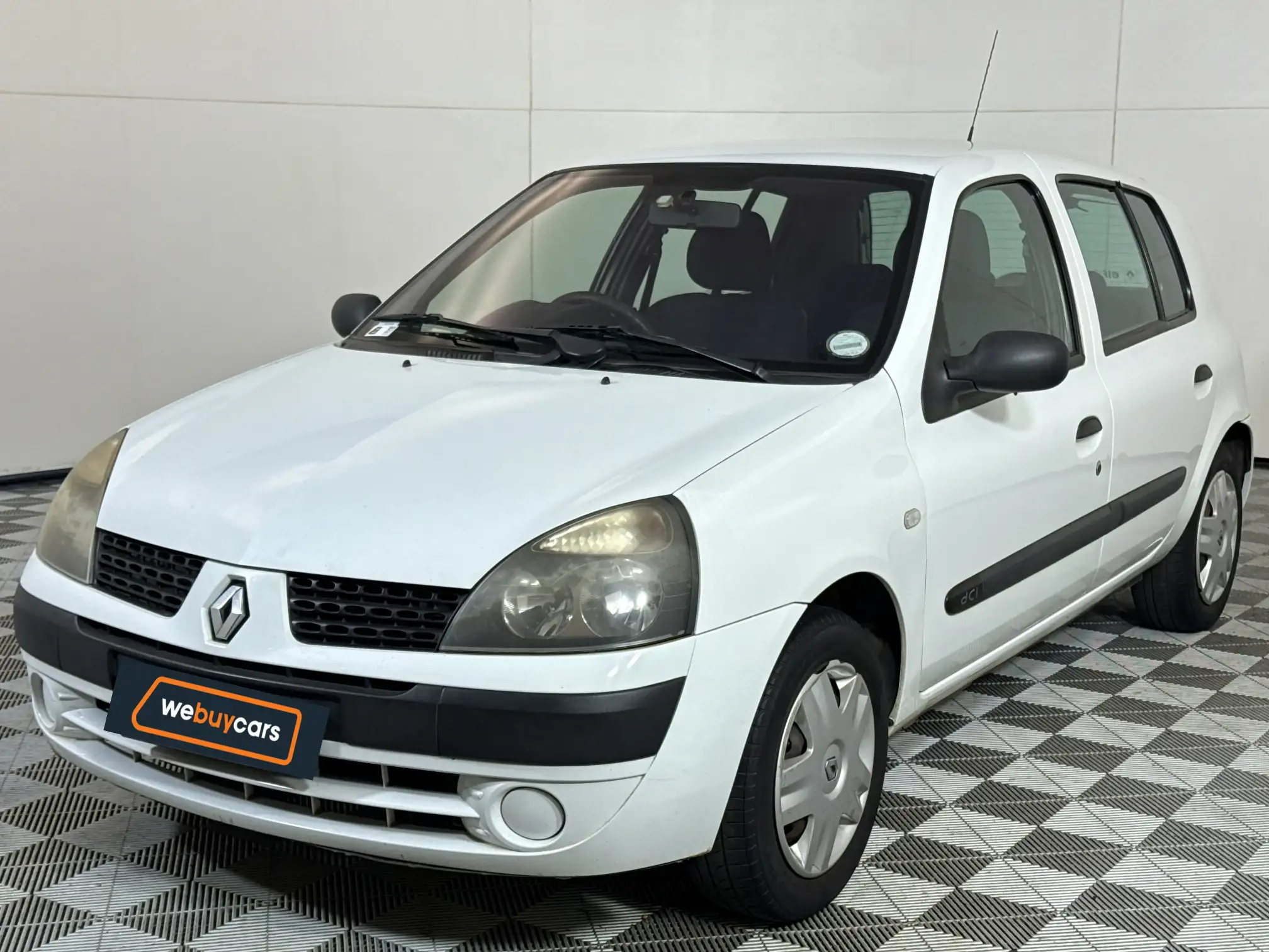 2004 Renault Clio