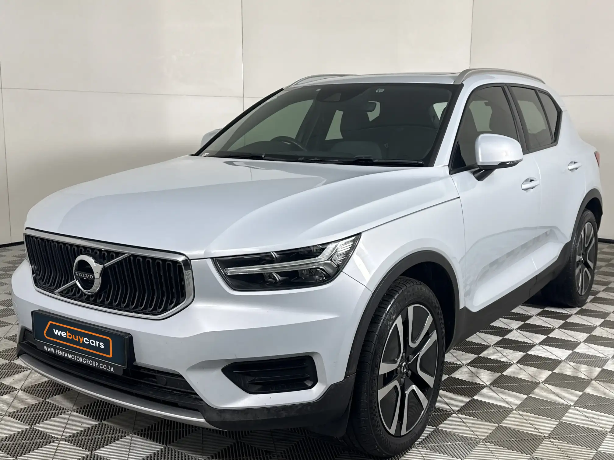 2021 Volvo Xc40
