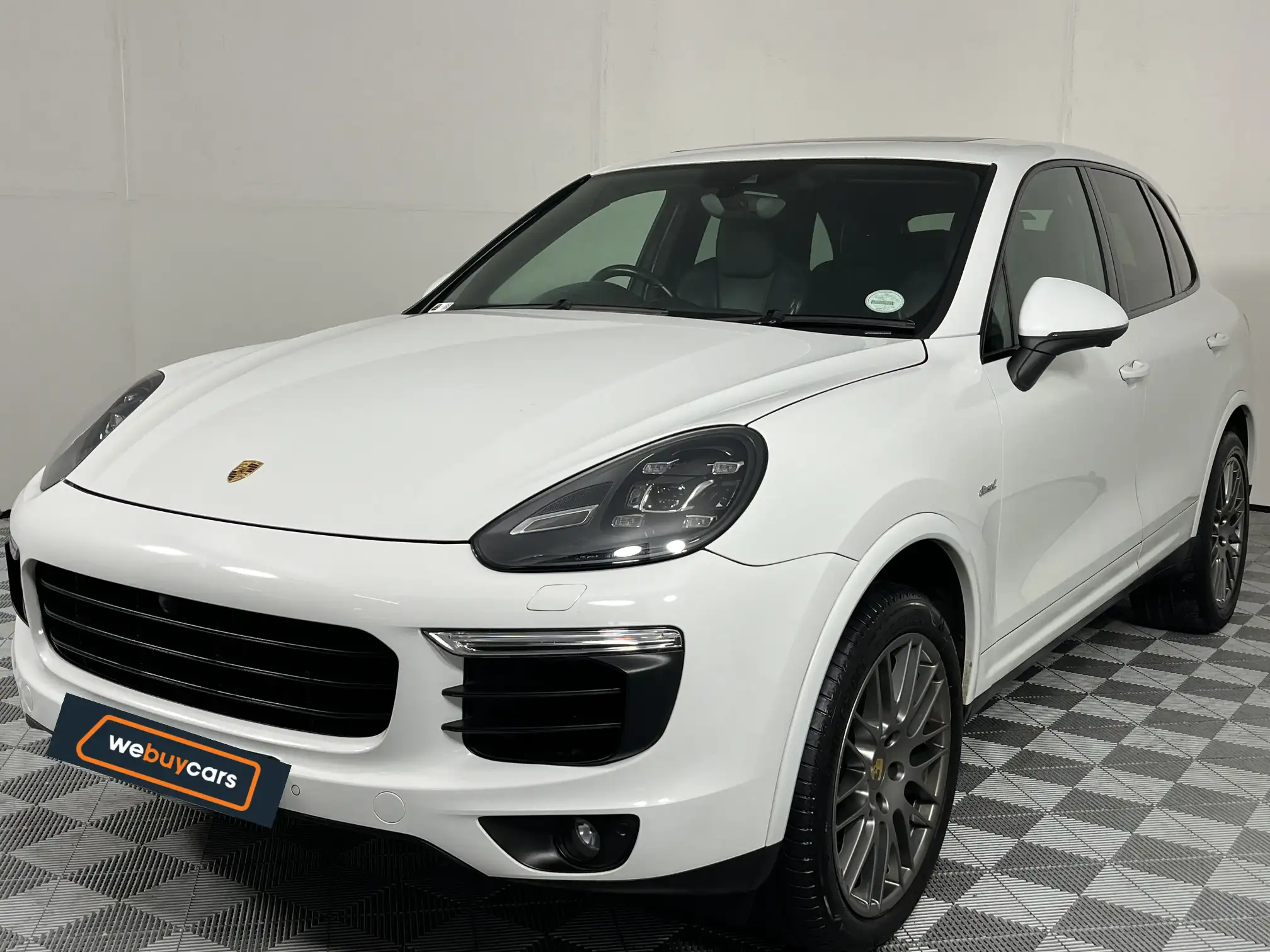 2017 Porsche Cayenne Diesel Platinum (E2) at Dome (GP) for sale R582900