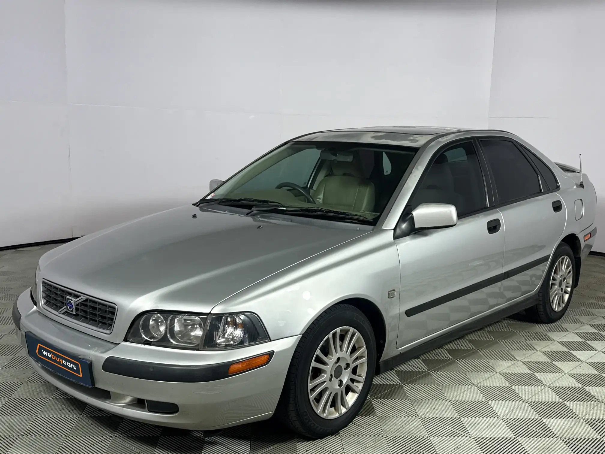 2004 Volvo S40