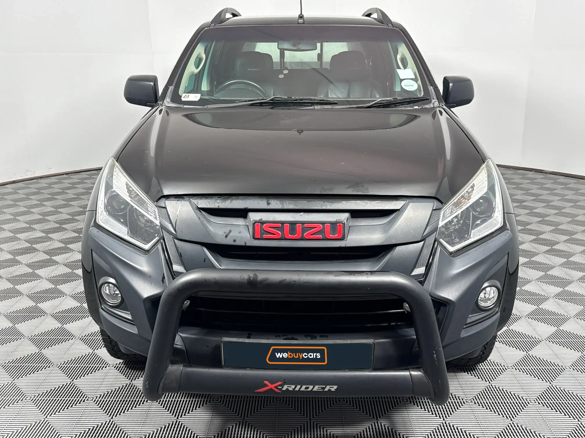 Isuzu D-MAX
