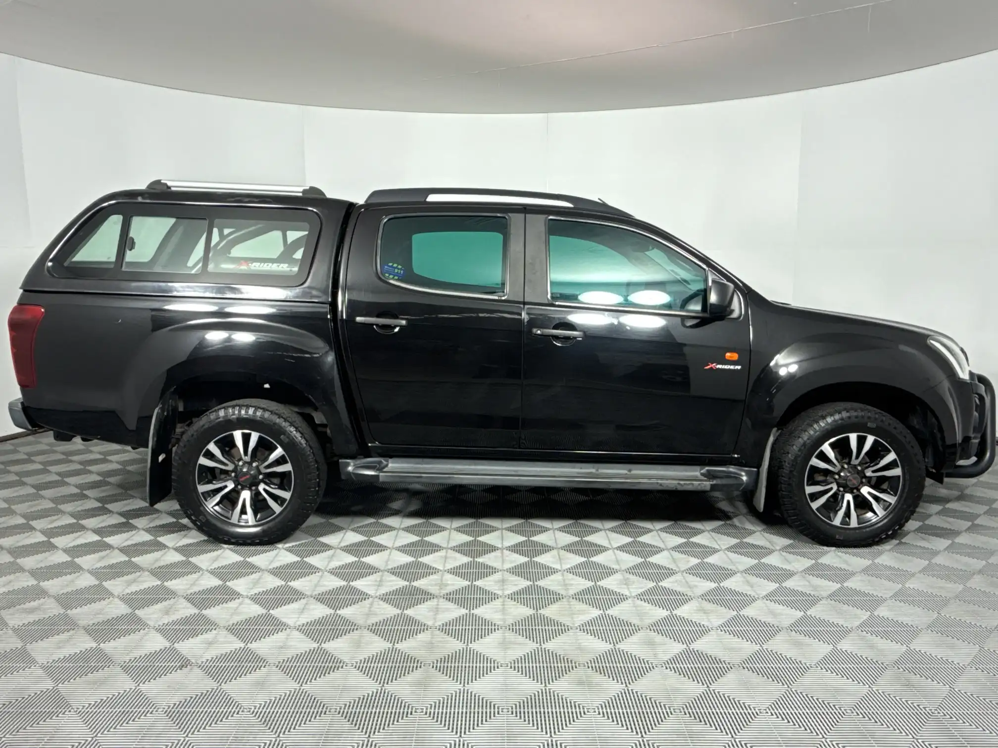 Isuzu D-MAX