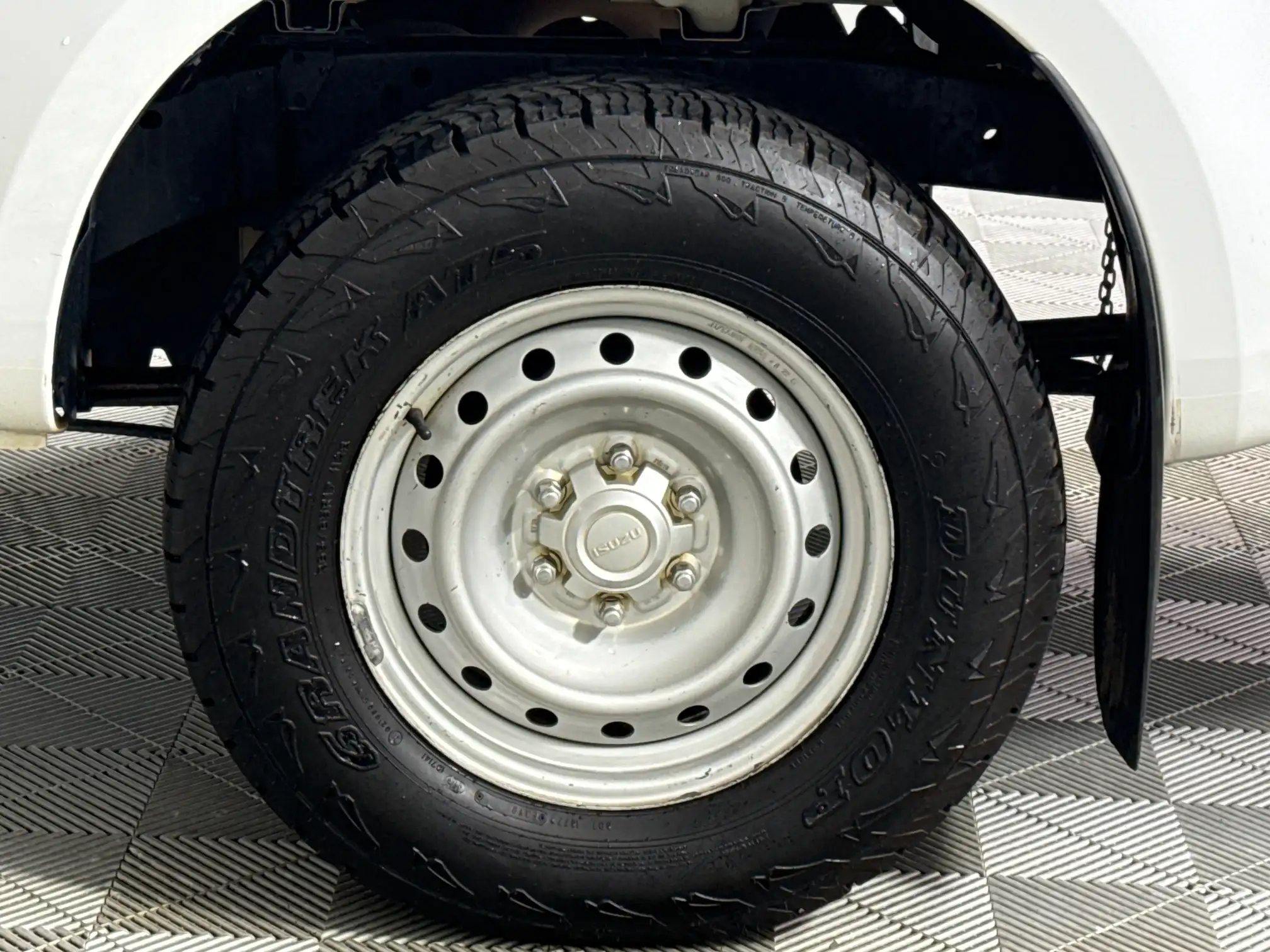 Isuzu D-MAX