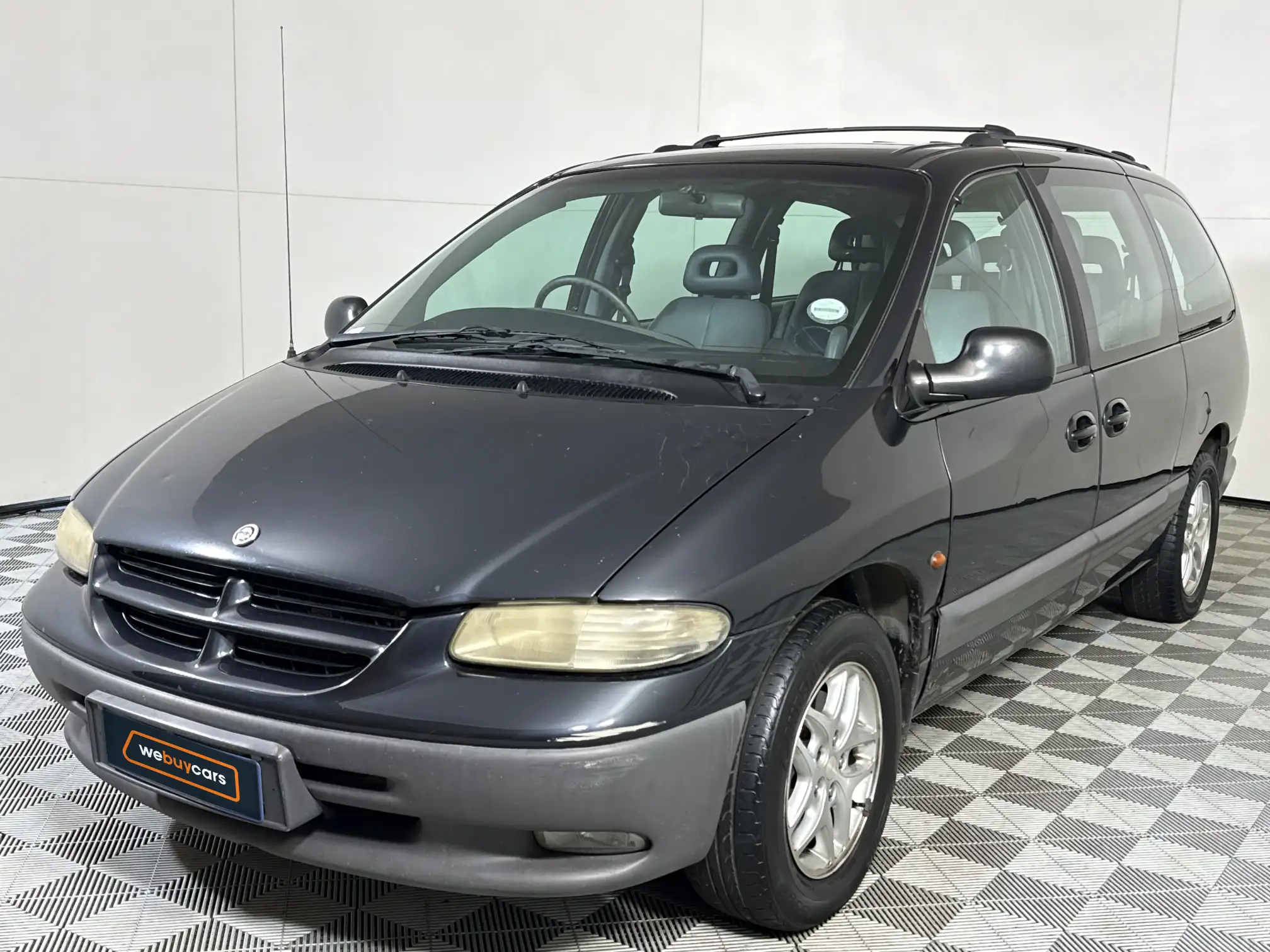 2000 Chrysler Grand Voyager