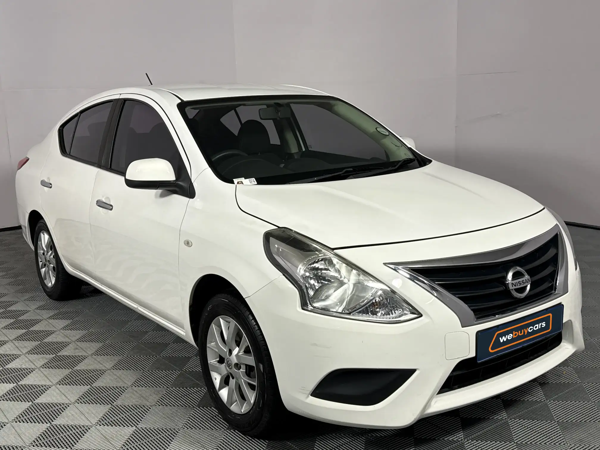 Nissan Almera