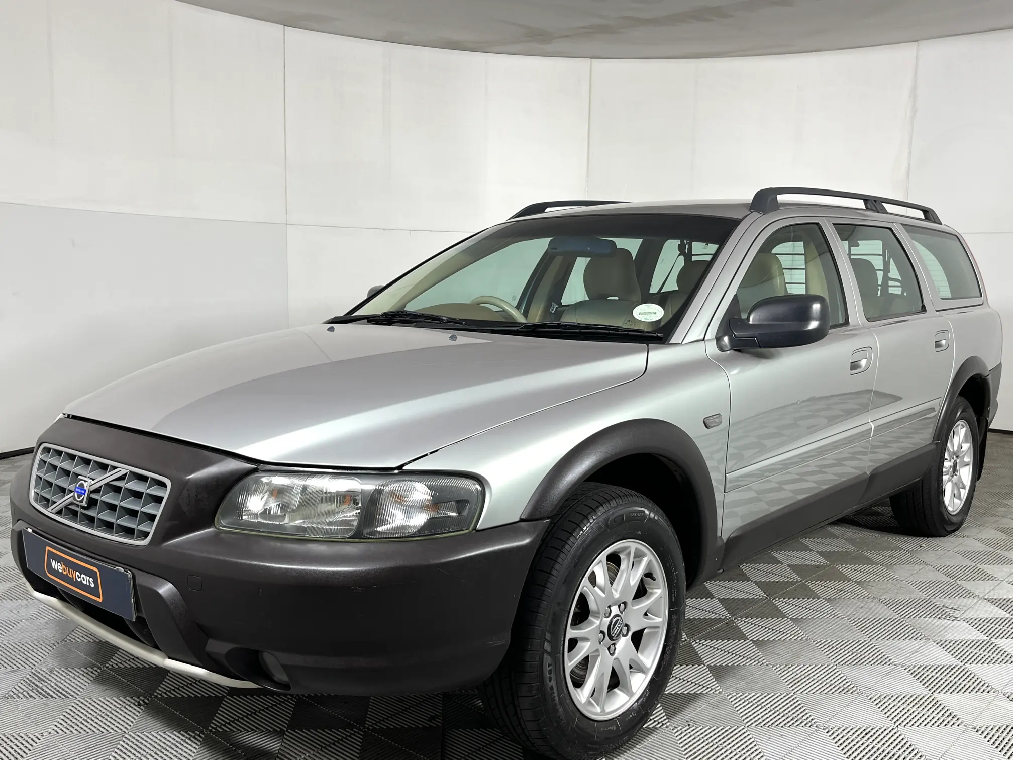 2004 Volvo V70 2.4T XC Auto