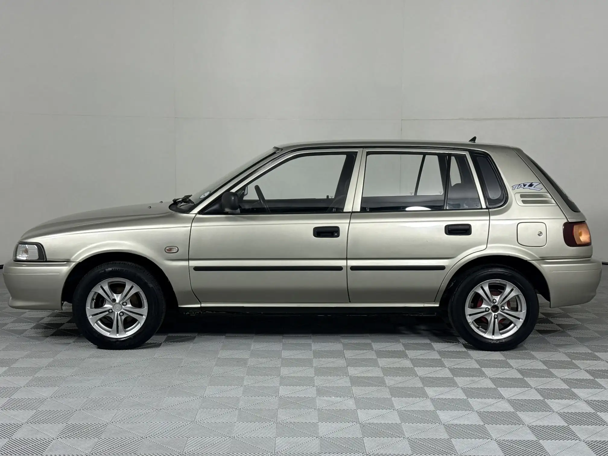 Toyota Tazz