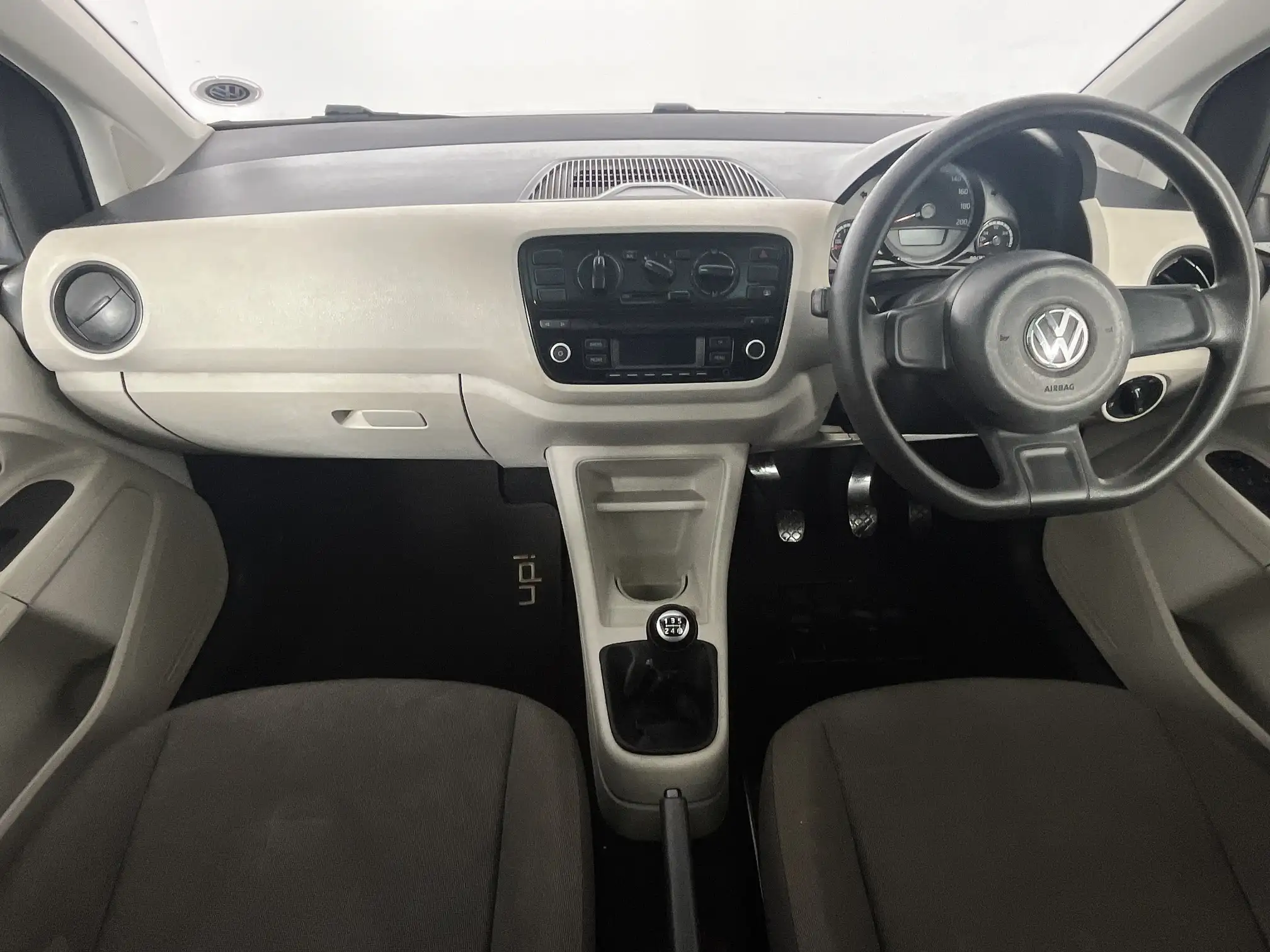 Volkswagen UP