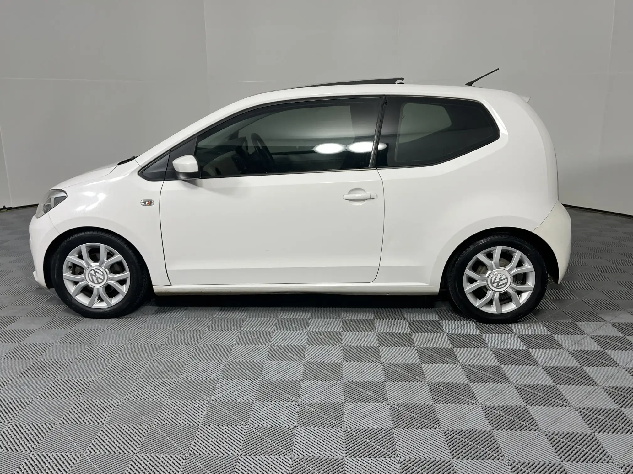 Volkswagen UP