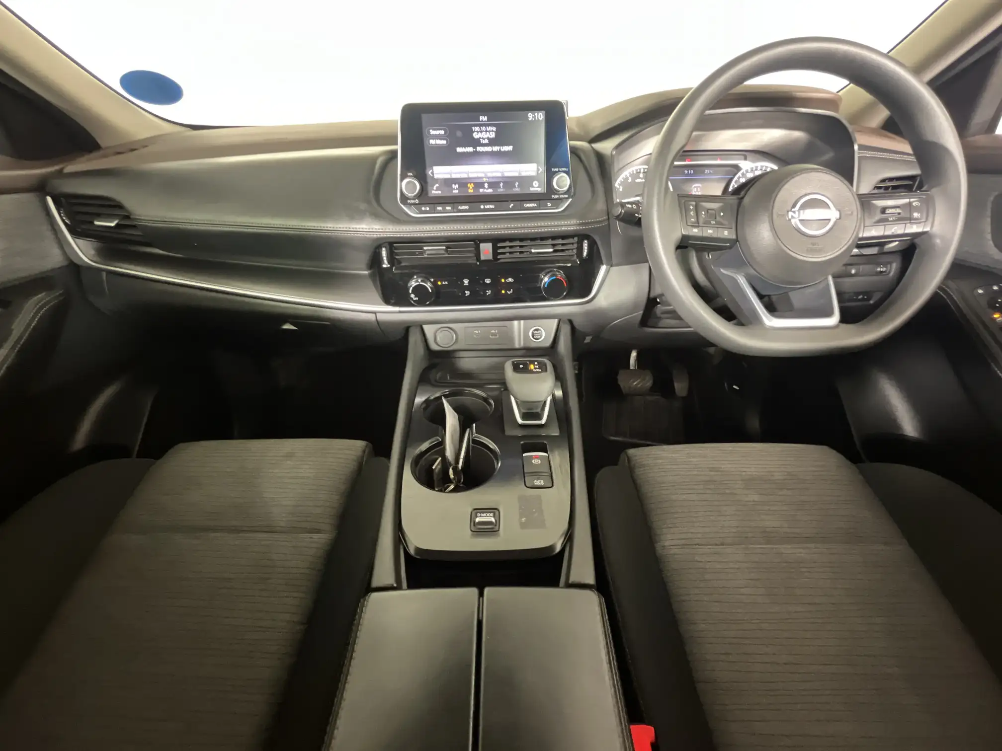 Nissan X Trail