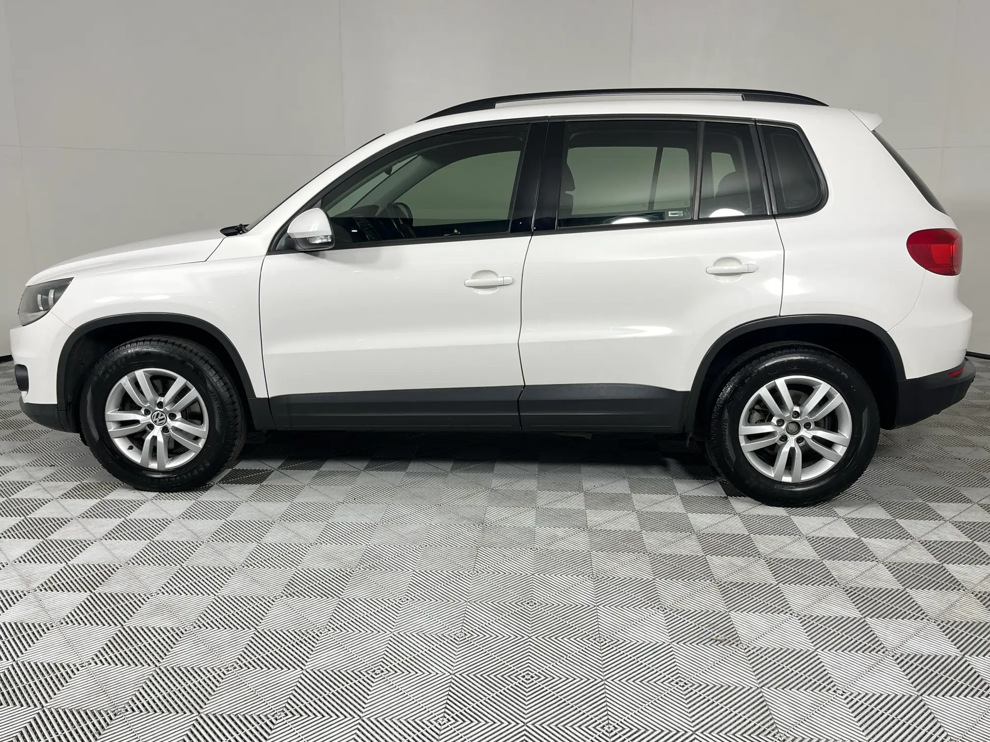 Used 2013 Volkswagen Tiguan 1.4 TSI B/mot Tren-Fun DSG (110 KW) for ...