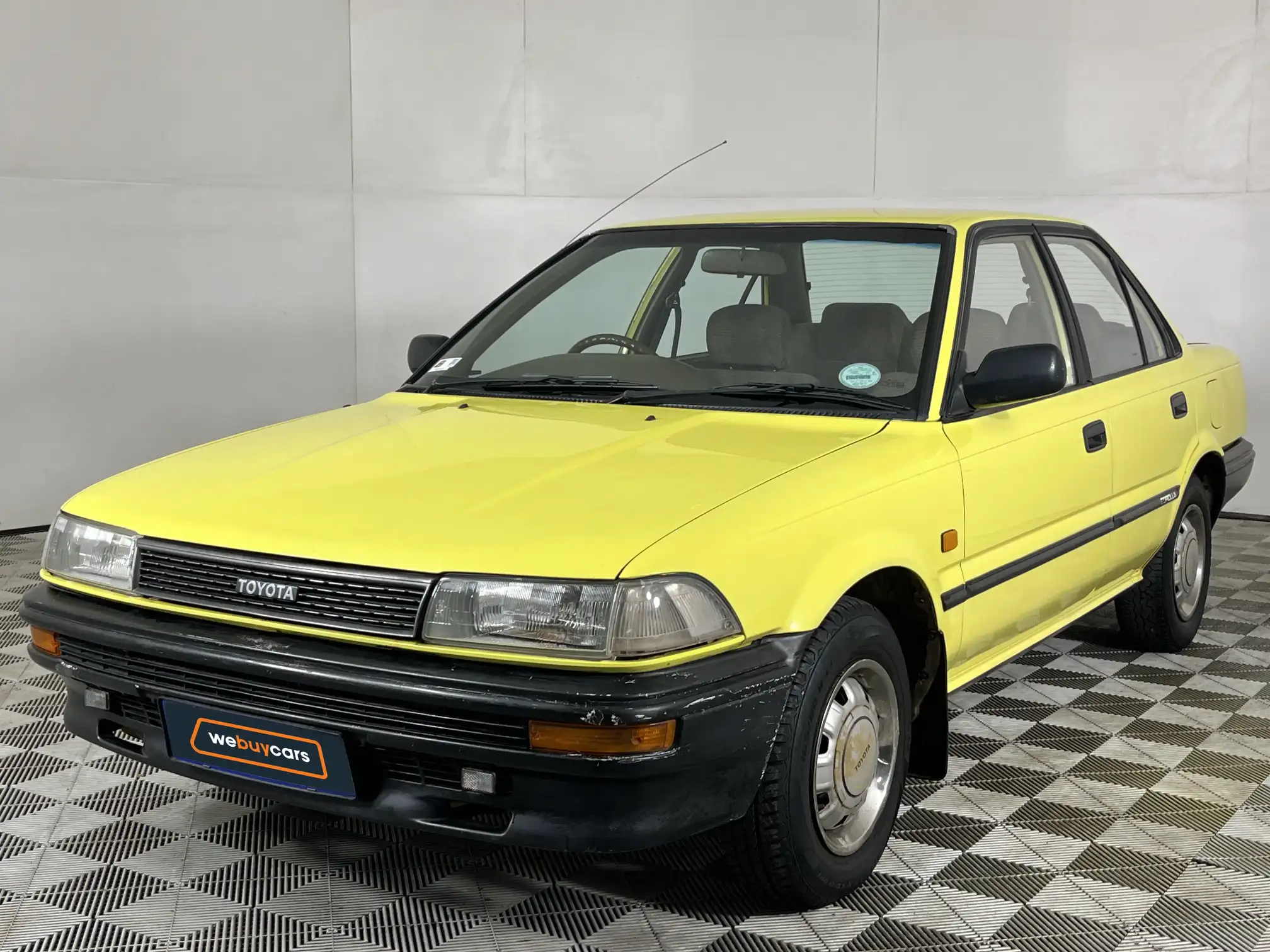 1990 Toyota Corolla