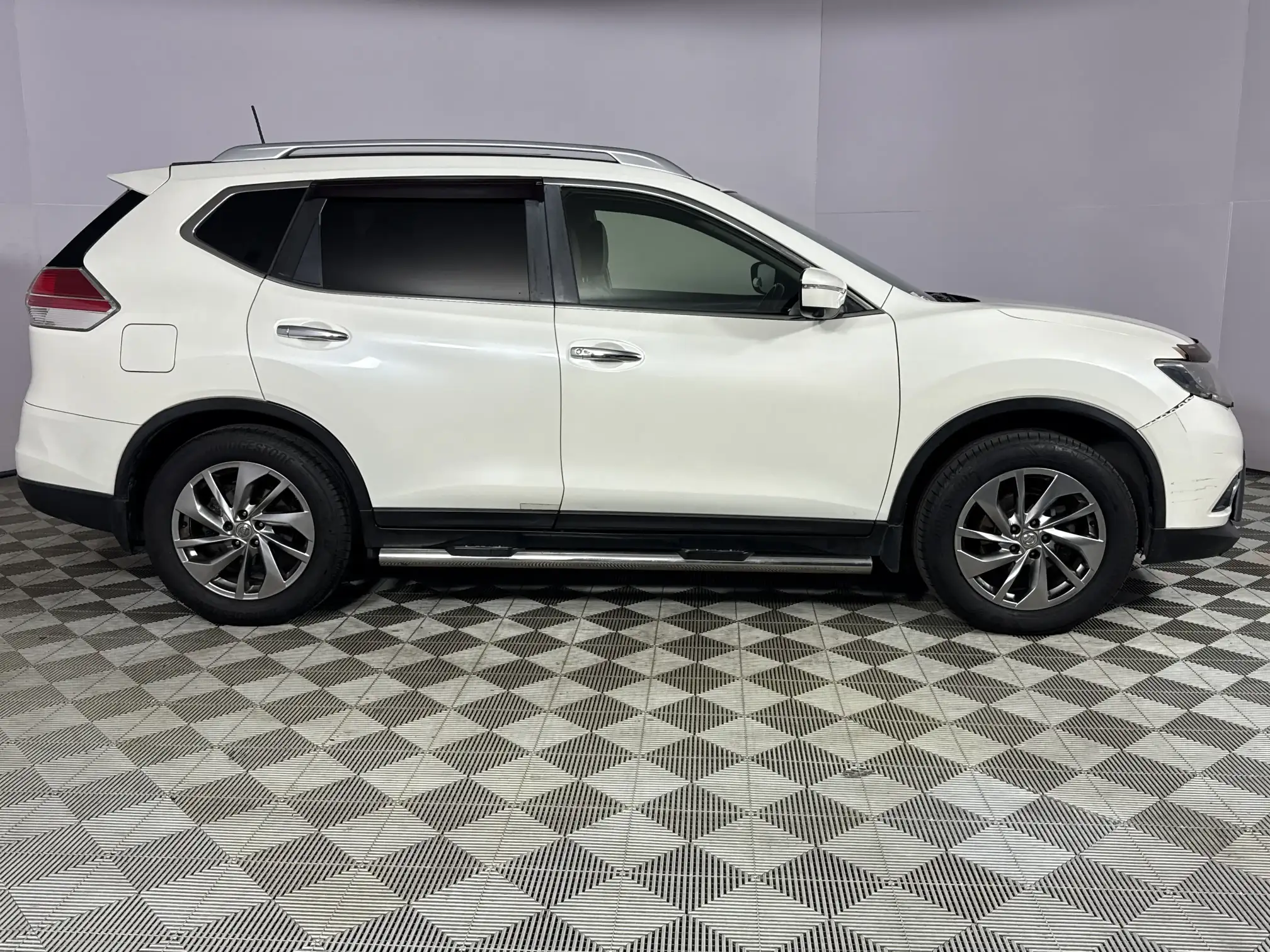 Nissan X Trail