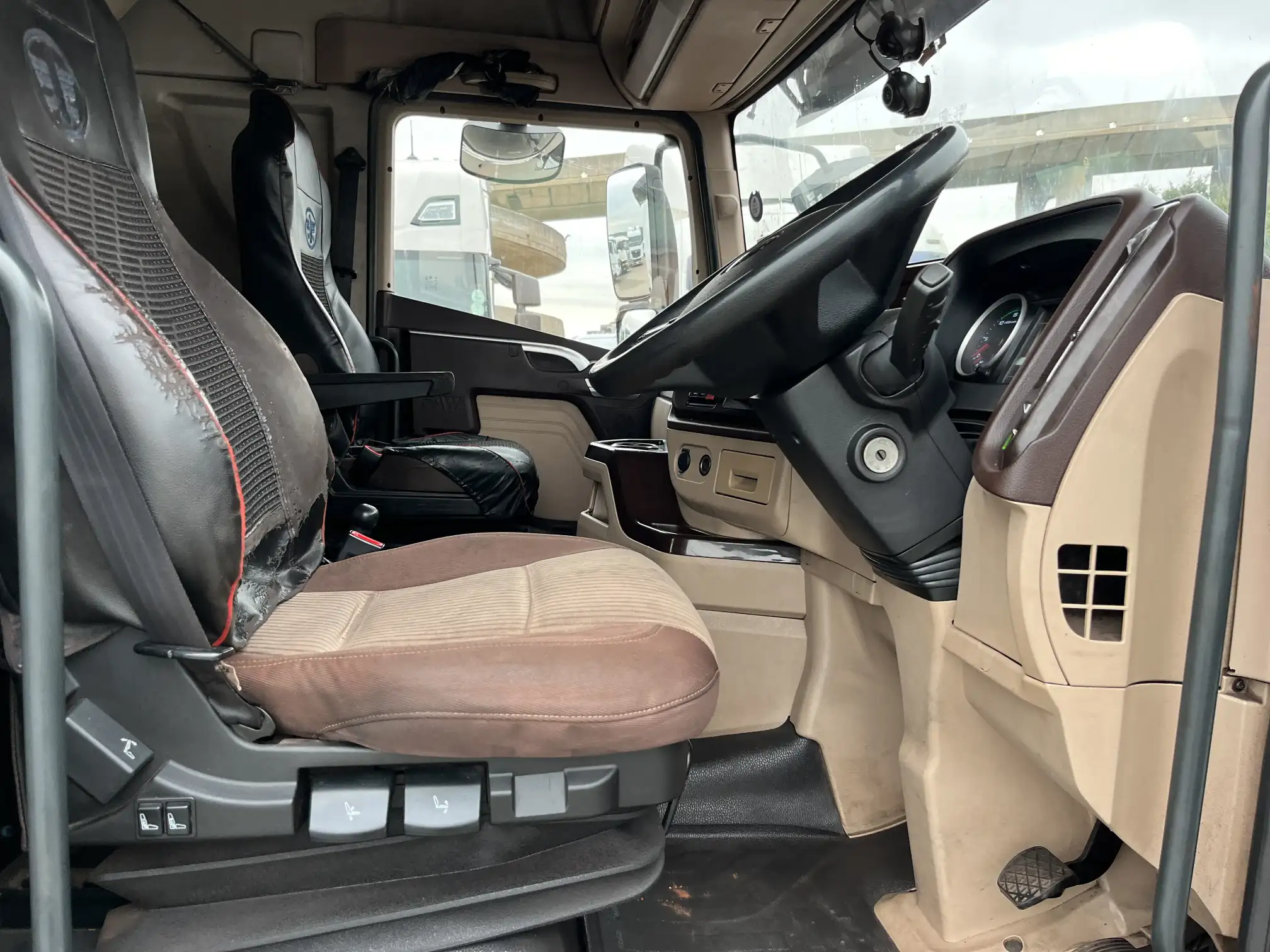 FAW 28 Series