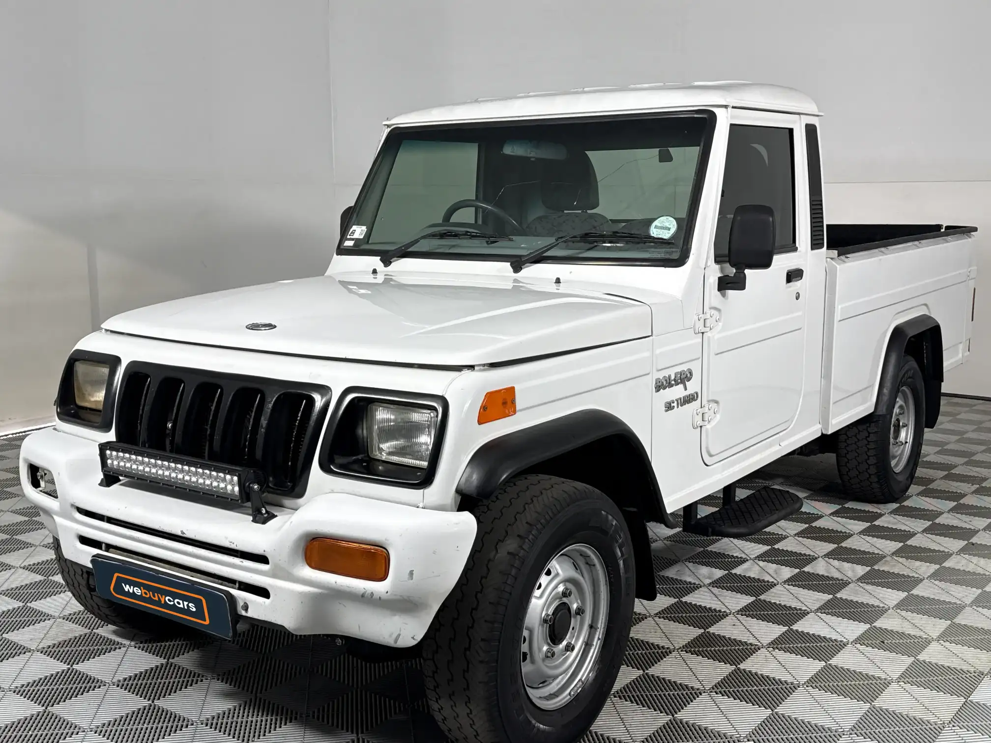 2020 Mahindra Bolero