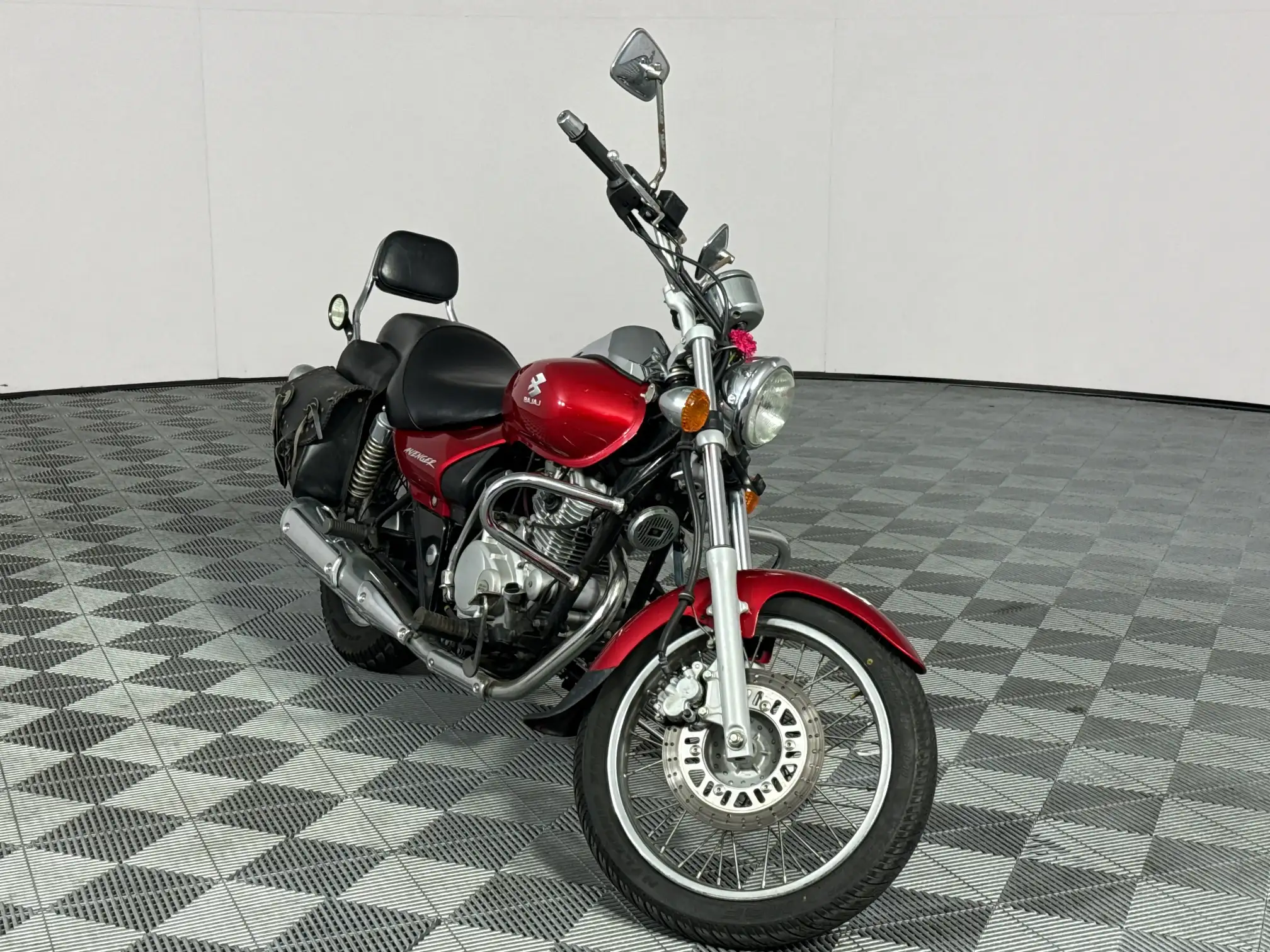 Bajaj Avenger