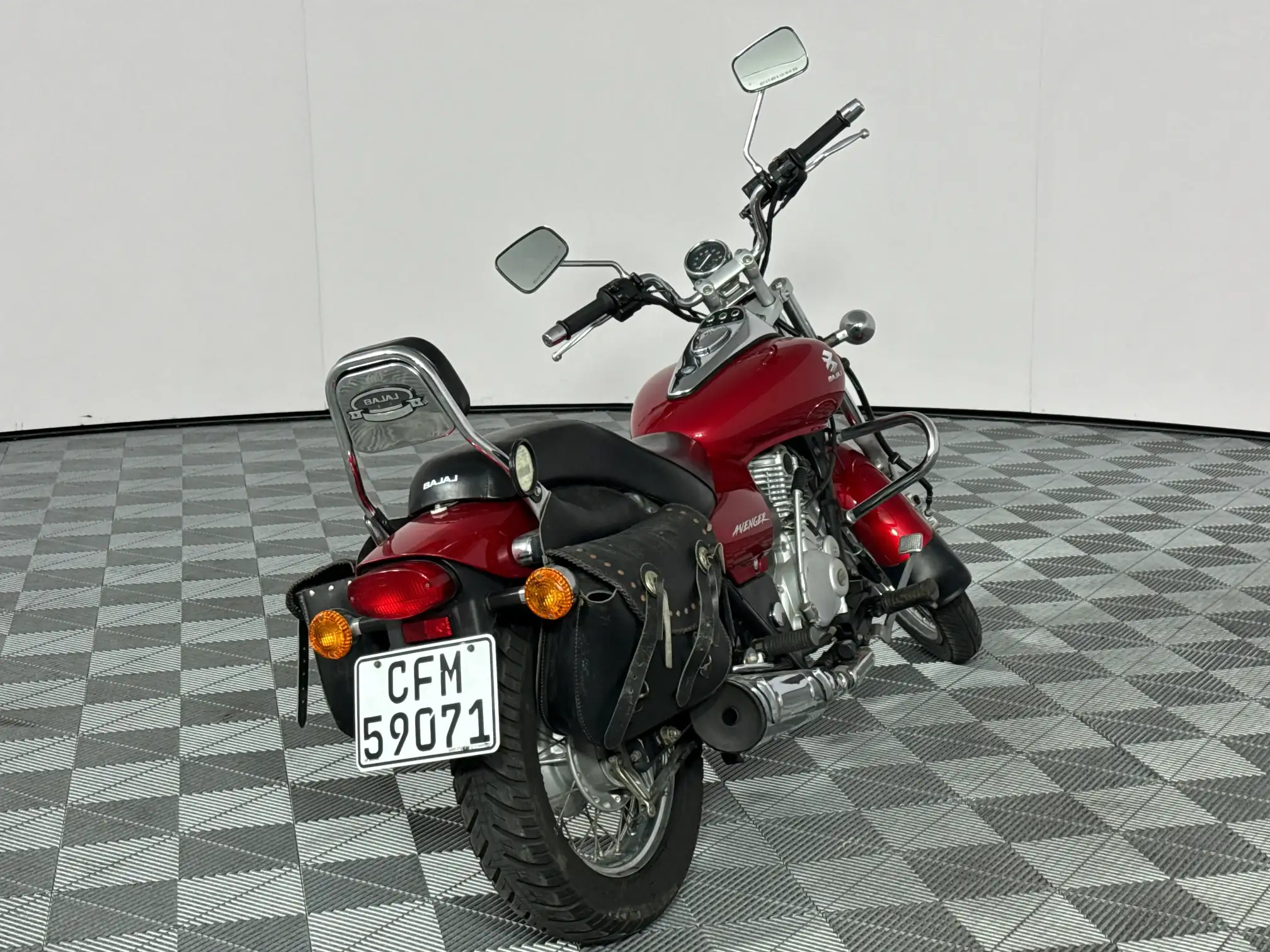 Bajaj Avenger