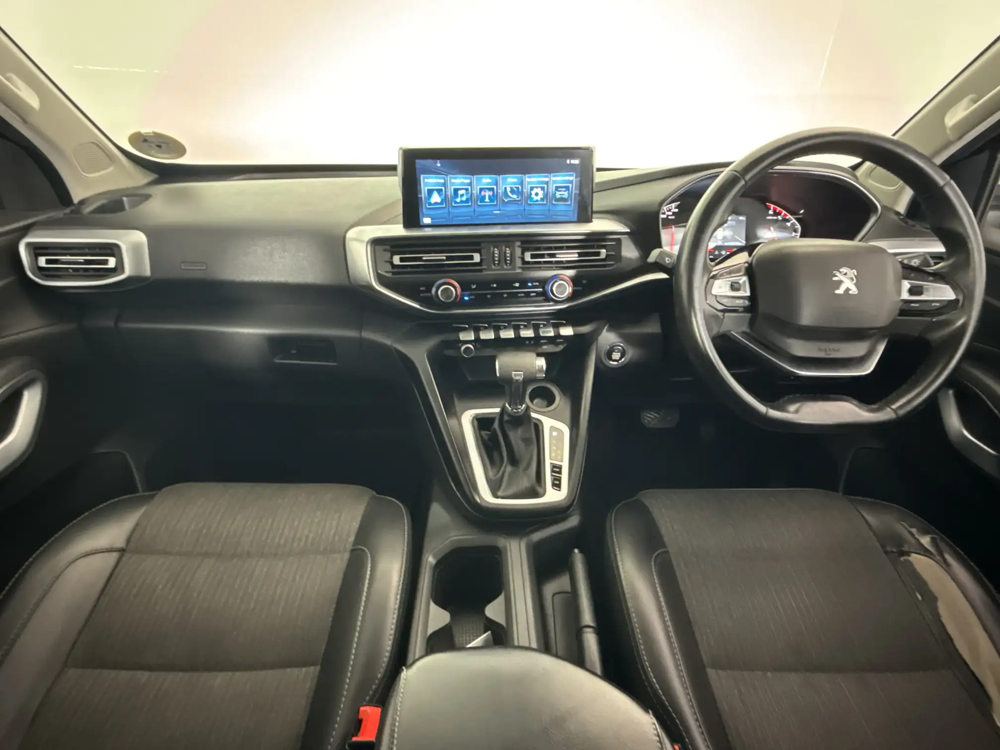 Peugeot Landtrek