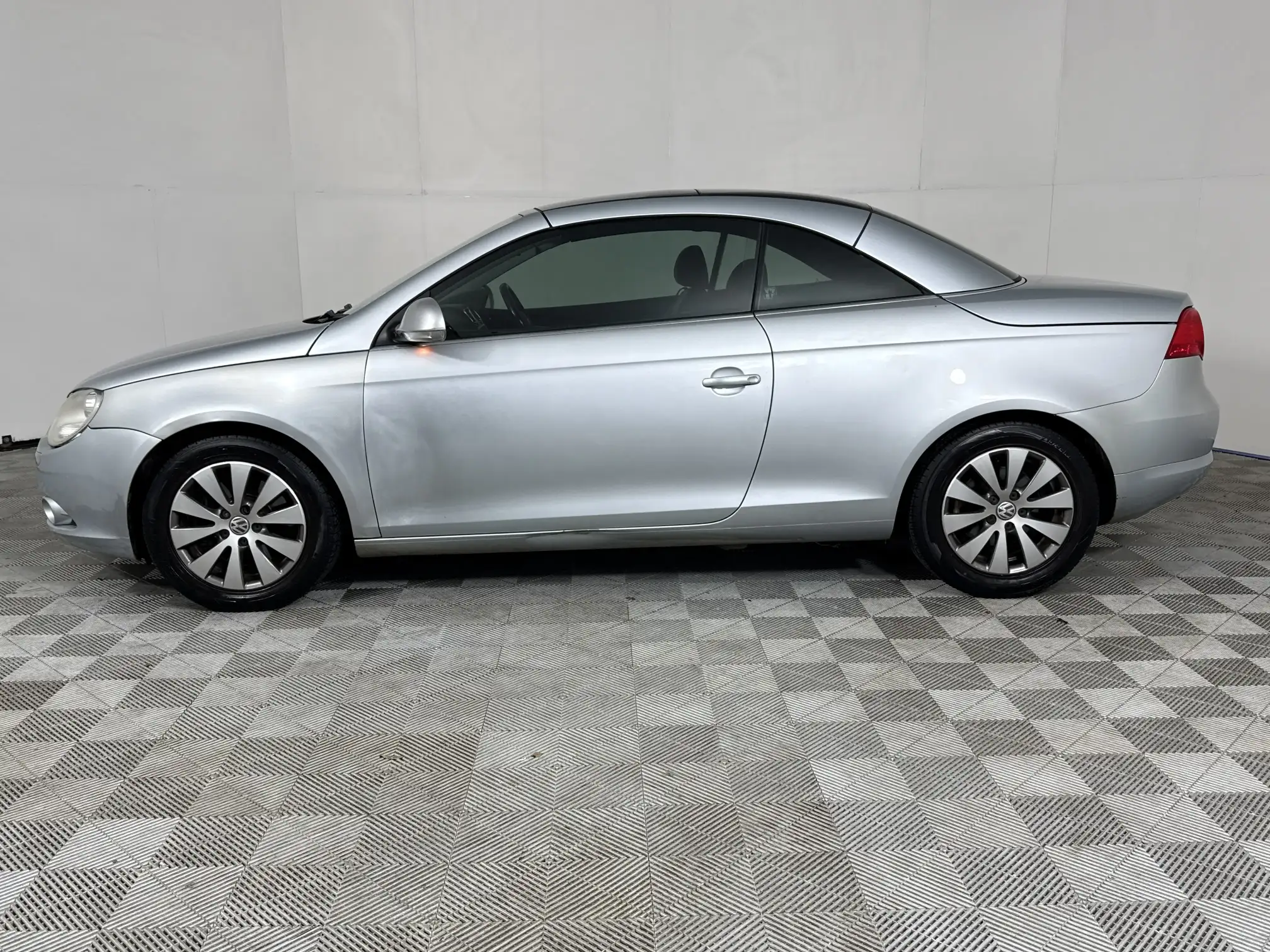 Volkswagen EOS