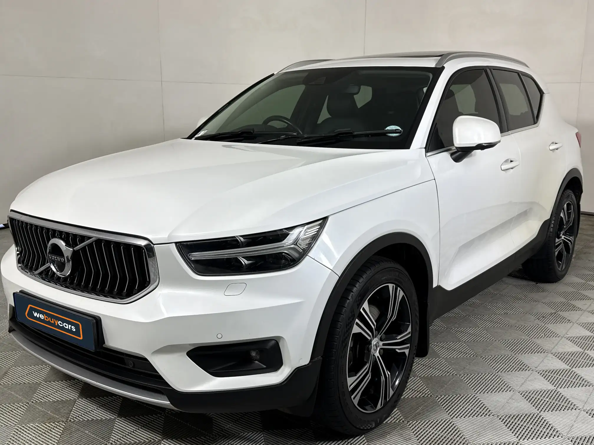 2022 Volvo Xc40