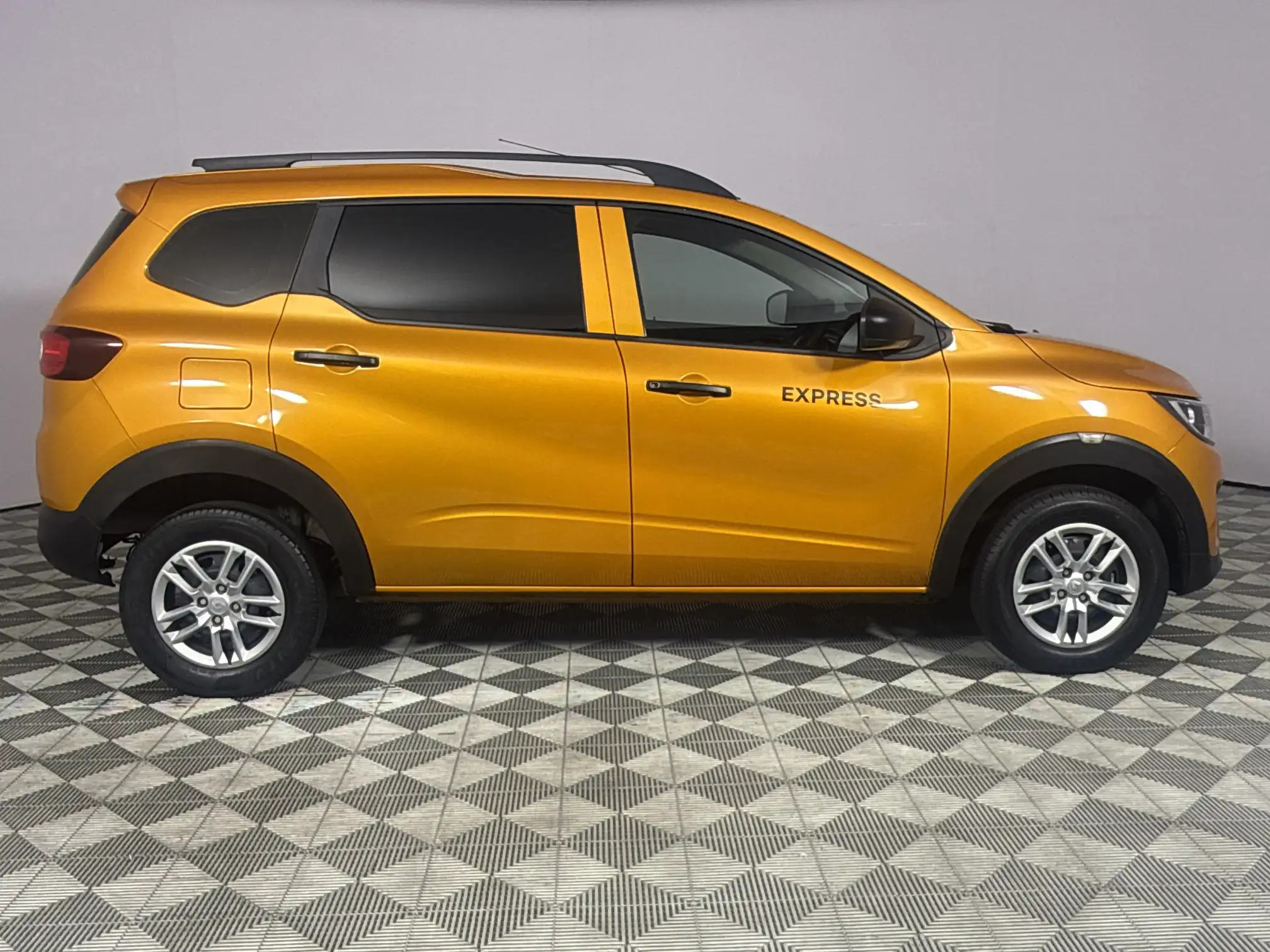 Renault Triber