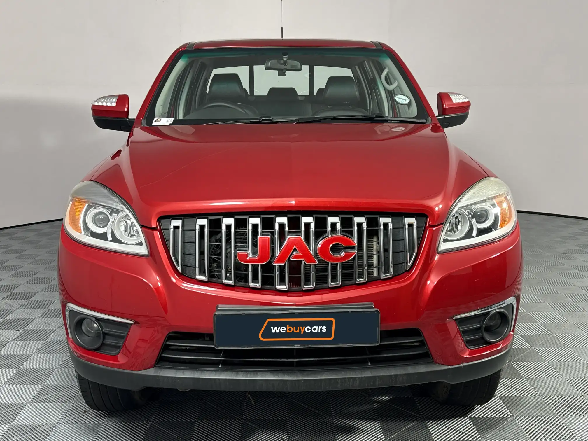 JAC T6