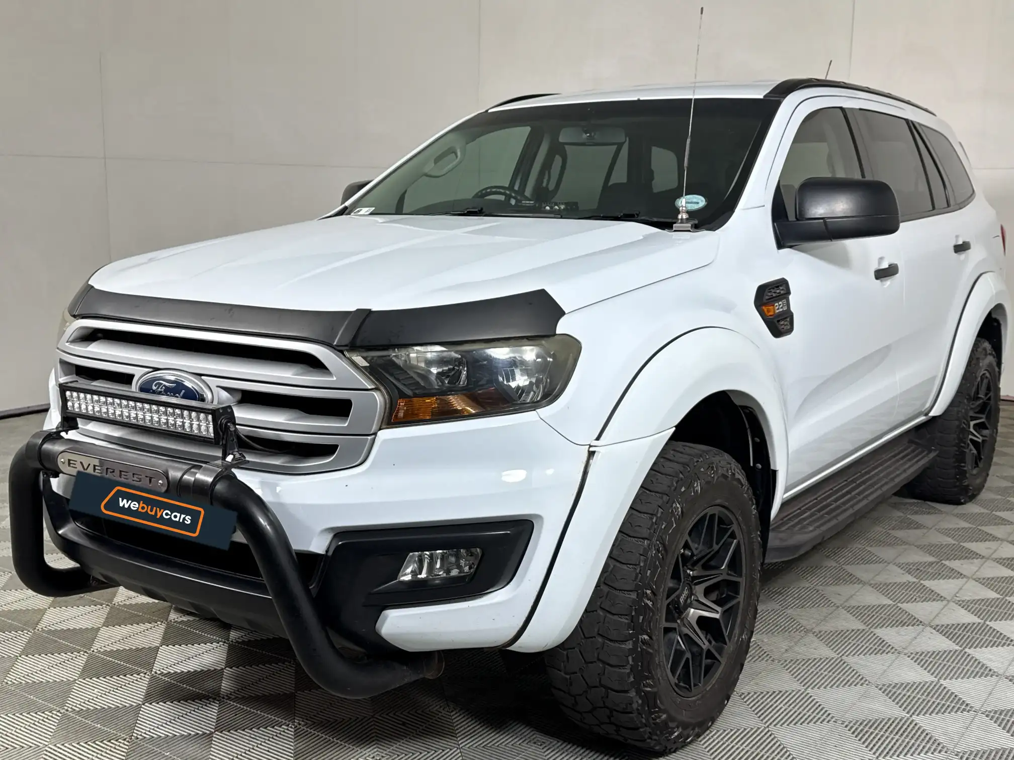 2017 Ford Everest