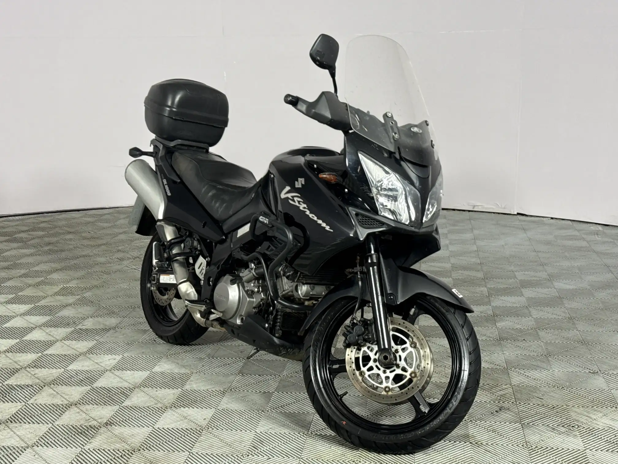 Suzuki DL