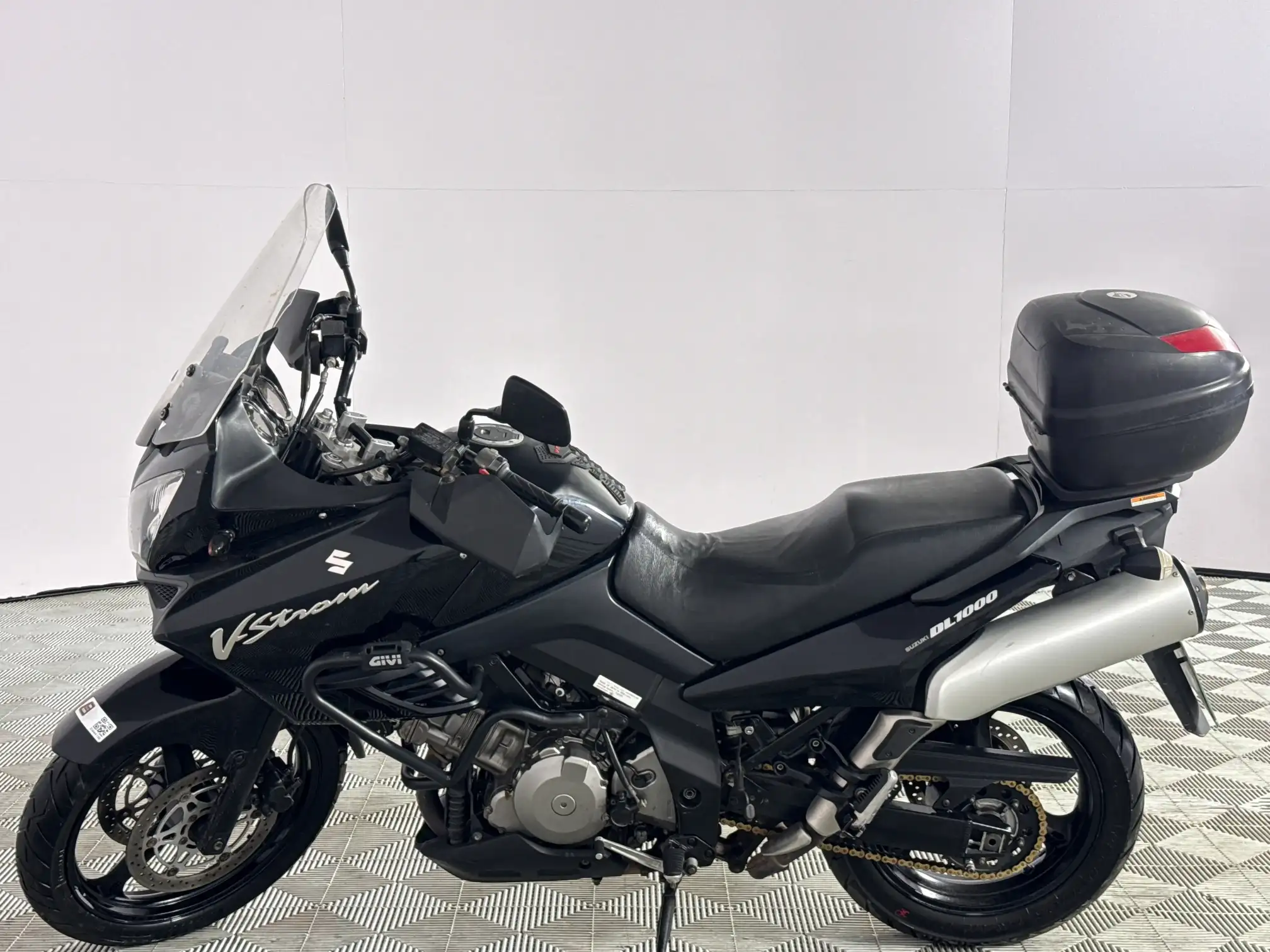 Suzuki DL