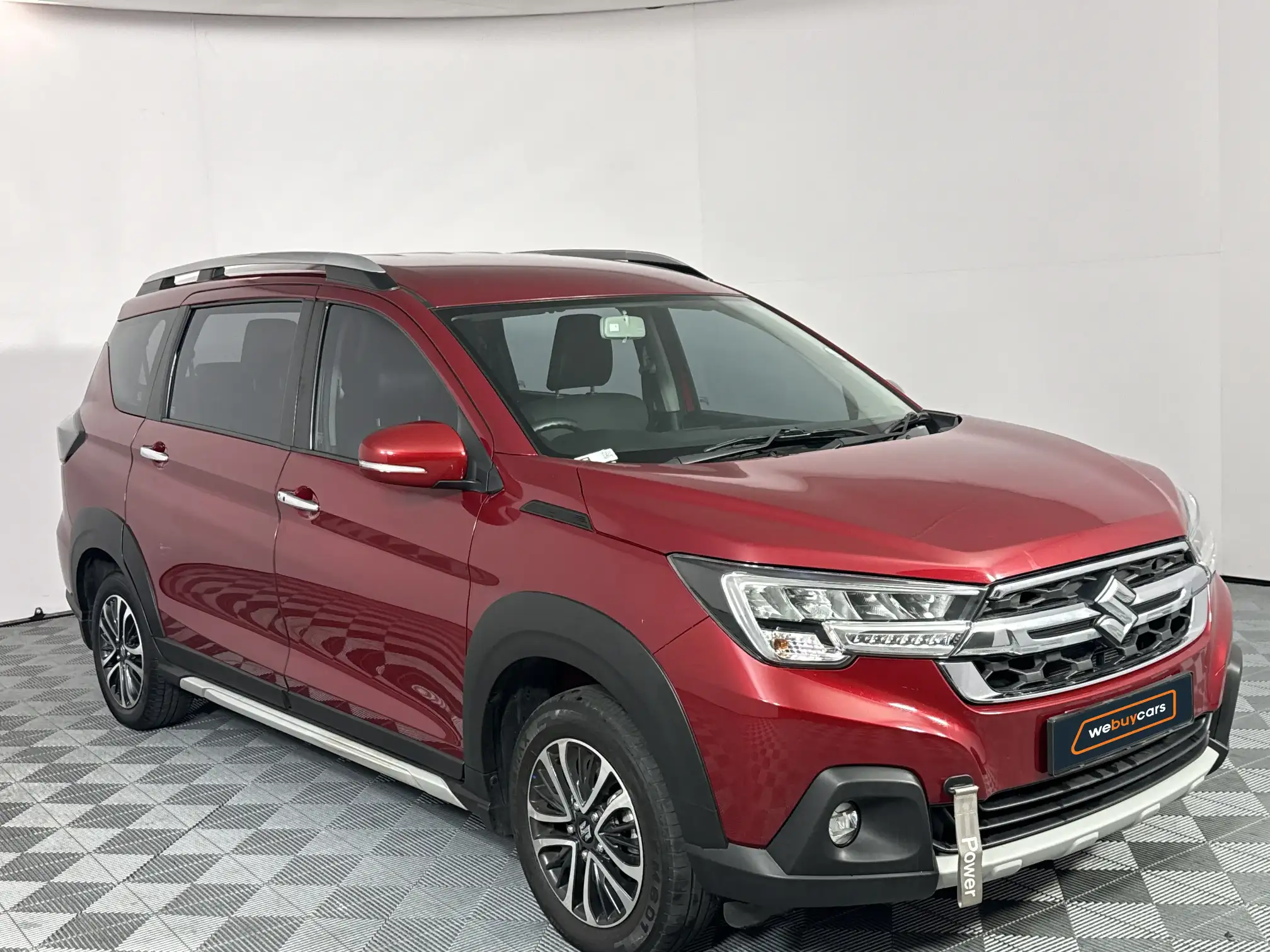Suzuki XL6