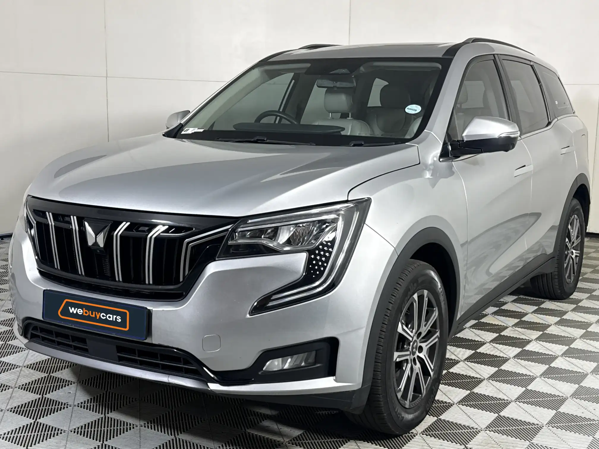 2023 Mahindra XUV 700