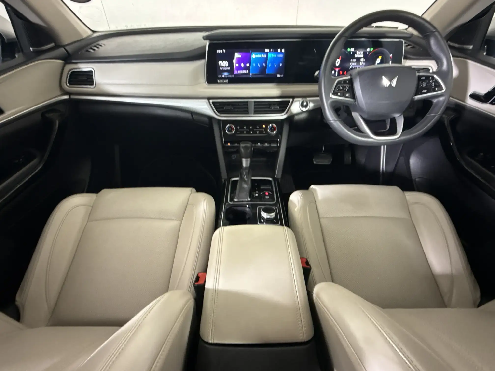 Mahindra XUV 700