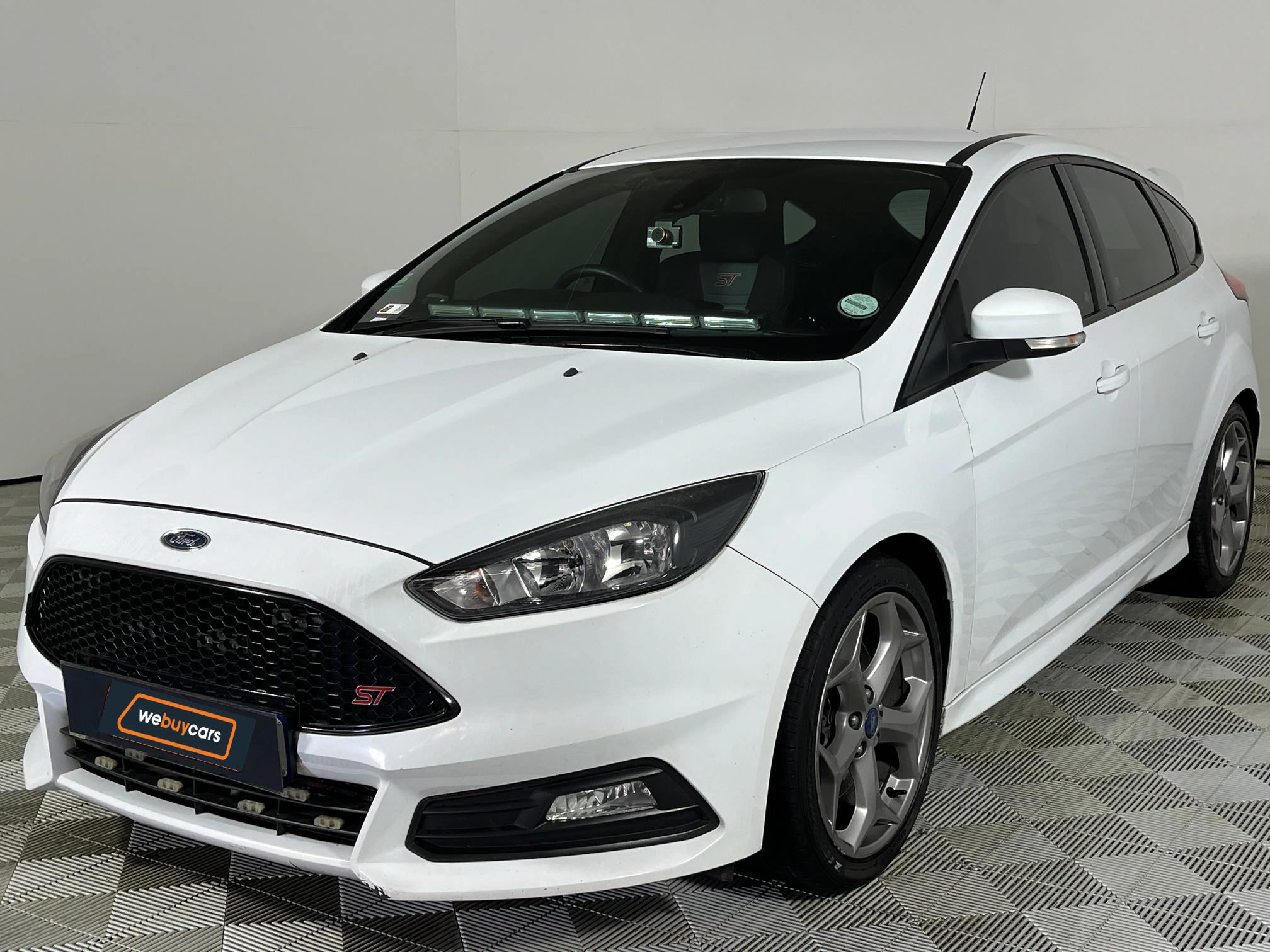 Ford Focus 2.0 Ecoboost ST1