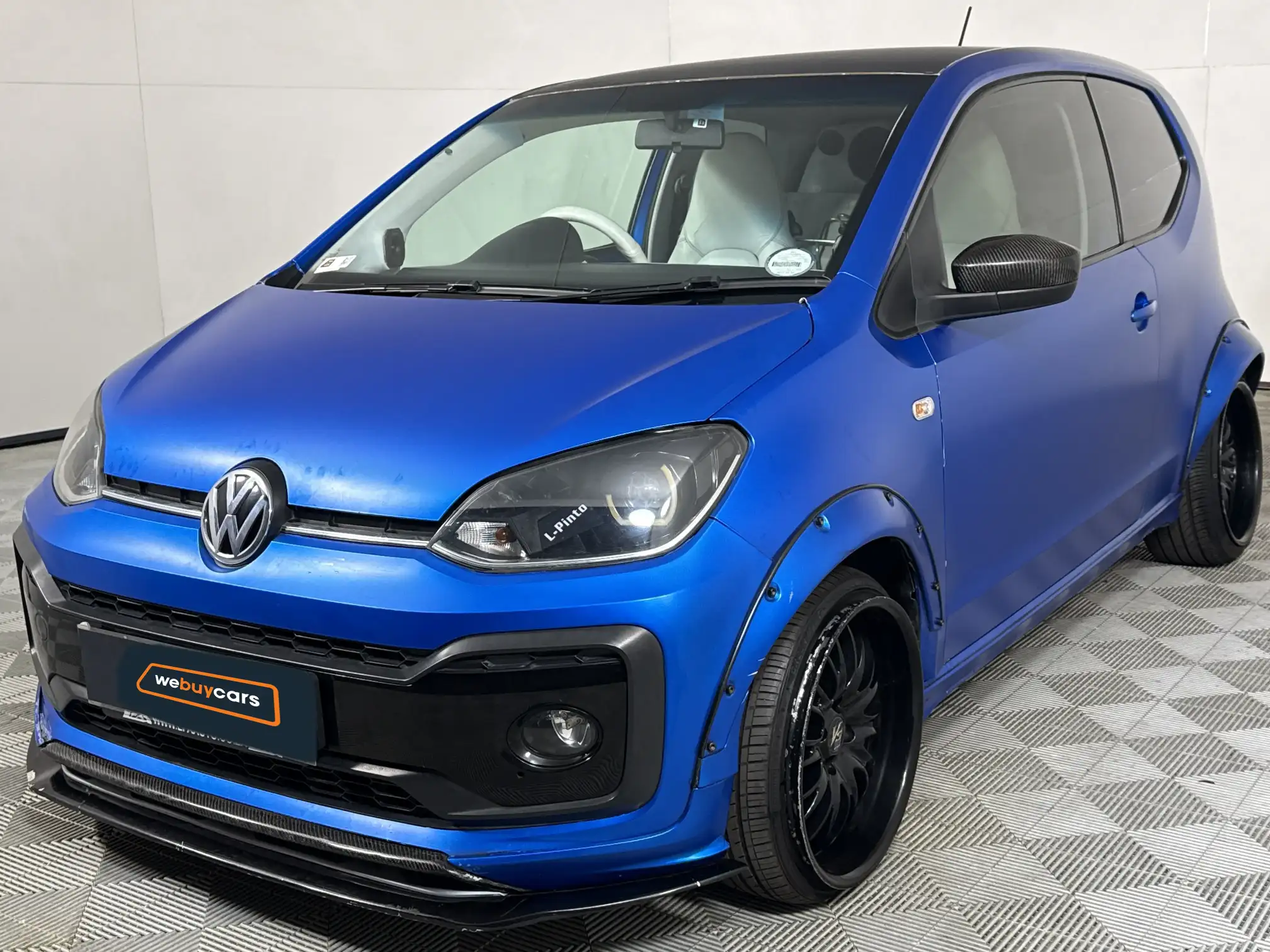 2016 Volkswagen UP