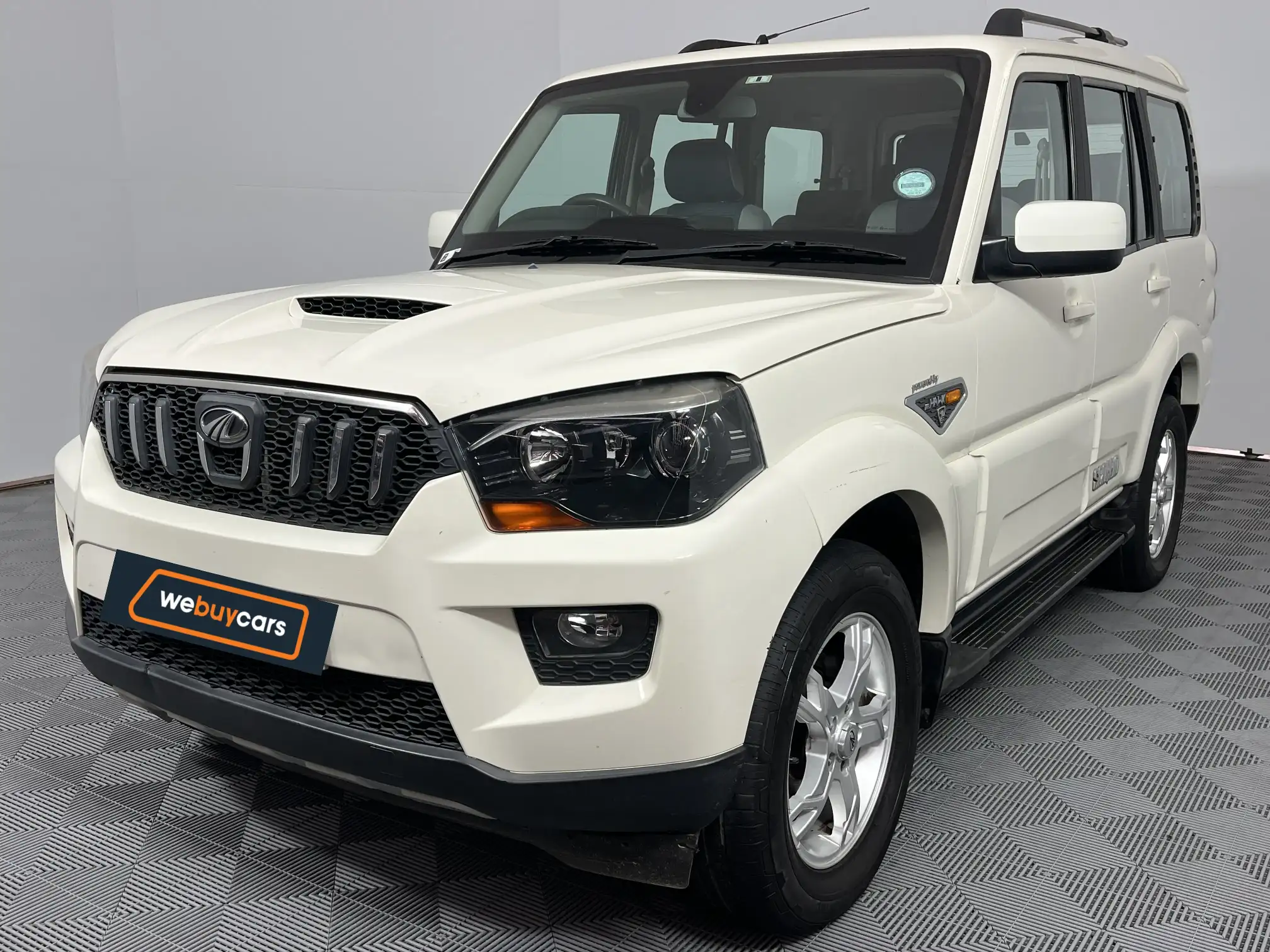 2017 Mahindra Scorpio