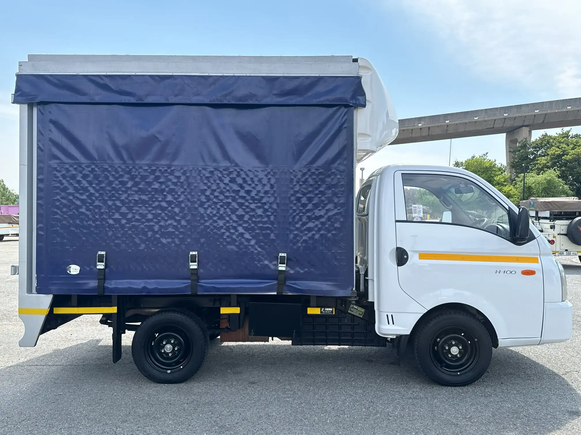Hyundai H100