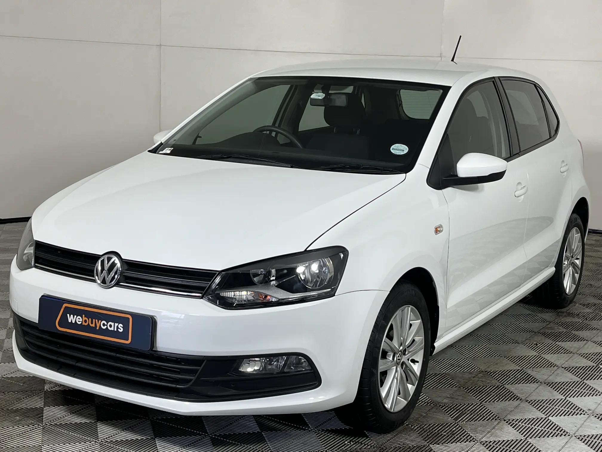 2019 Volkswagen Polo Vivo 1.4 Comfortline (5dr)