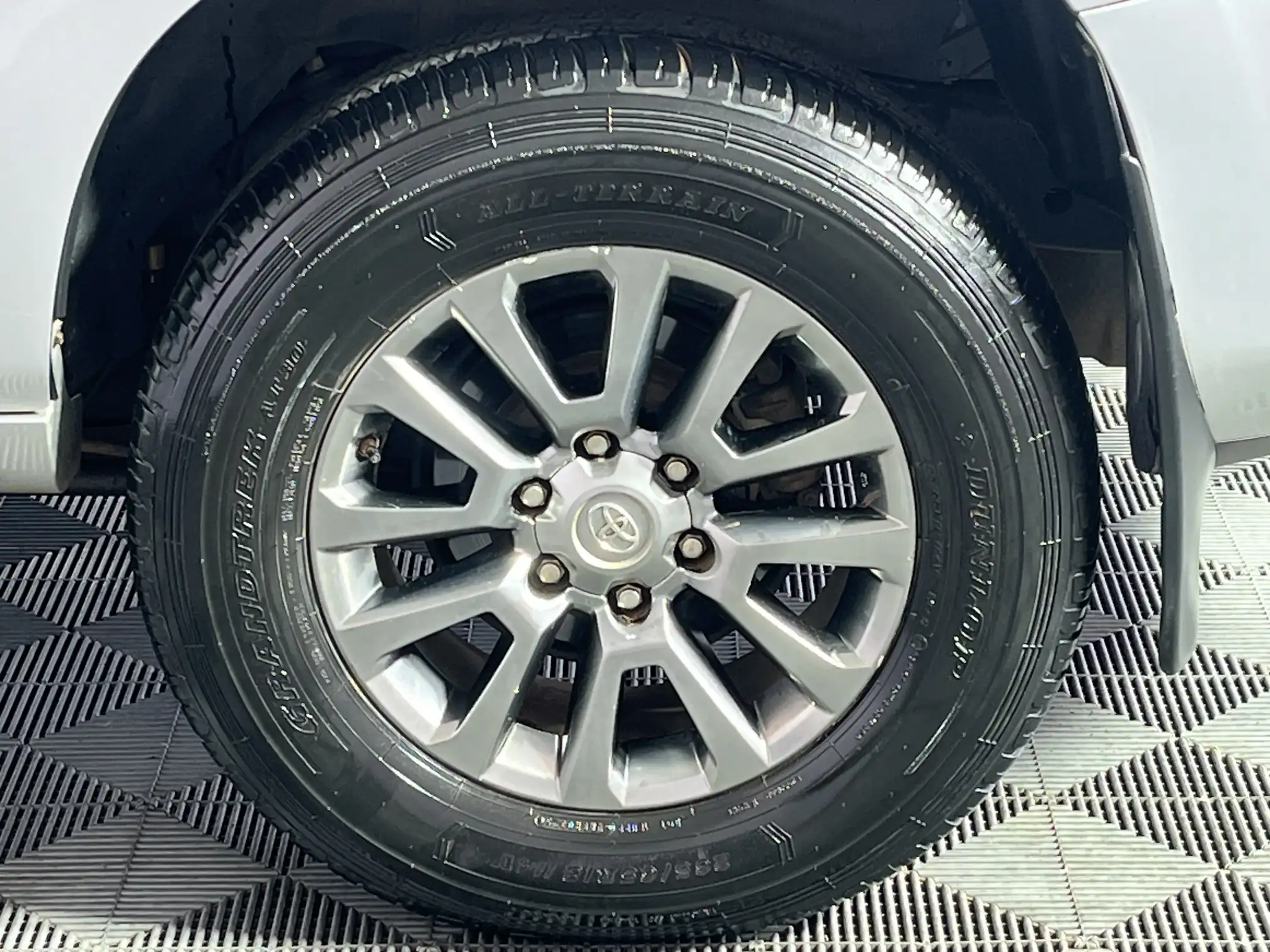 Toyota Prado
