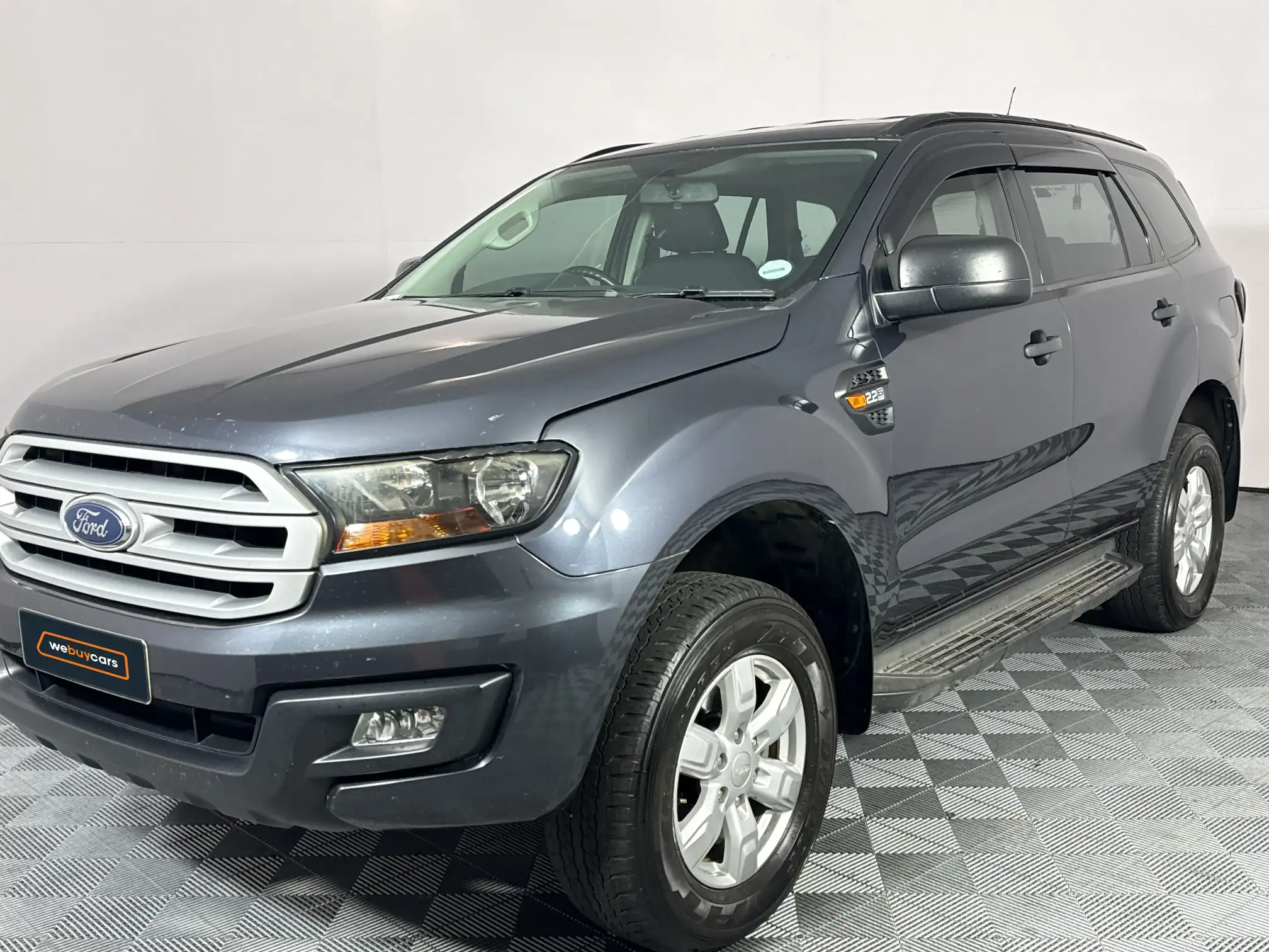 2017 Ford Everest