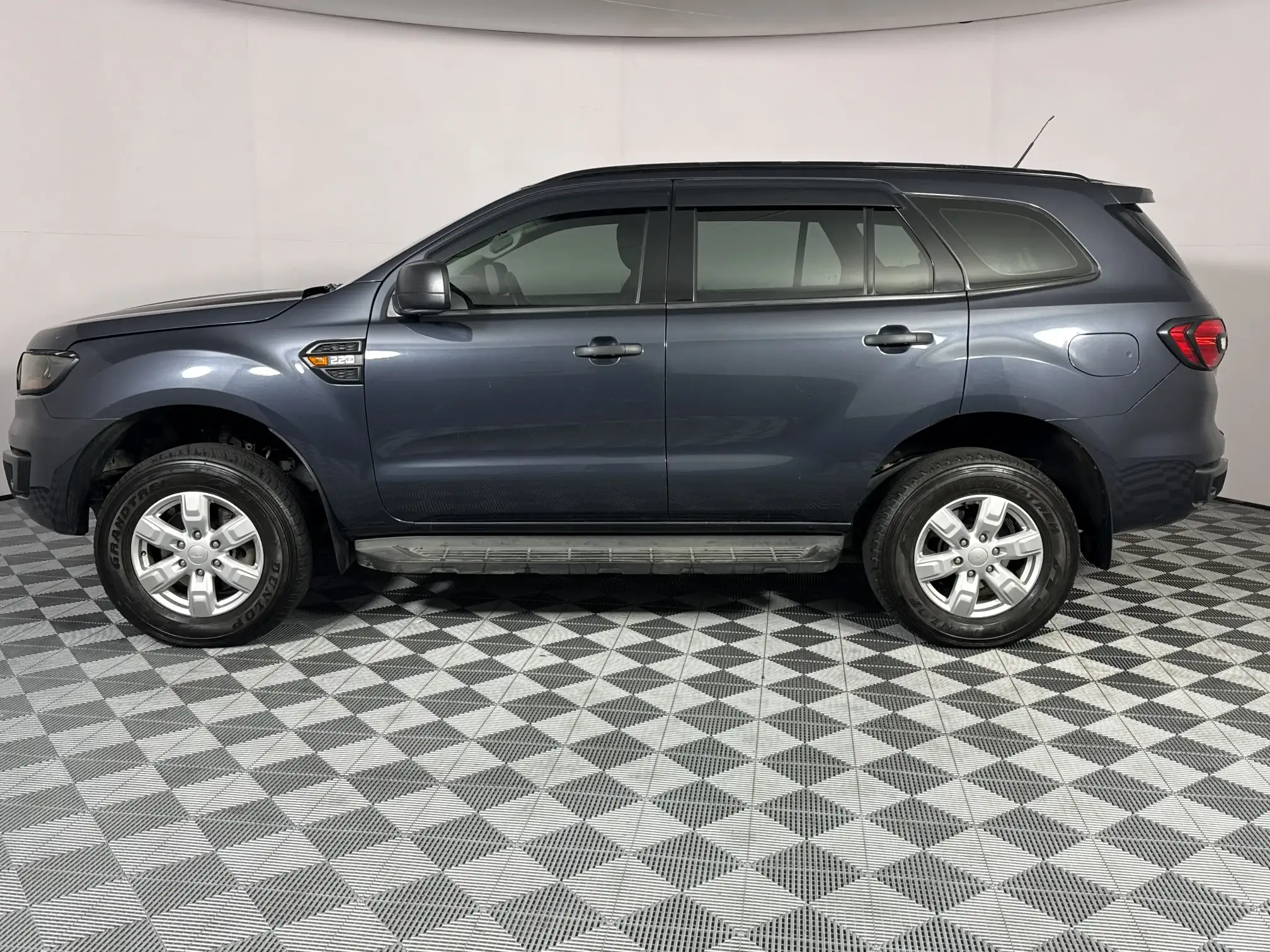 Ford Everest
