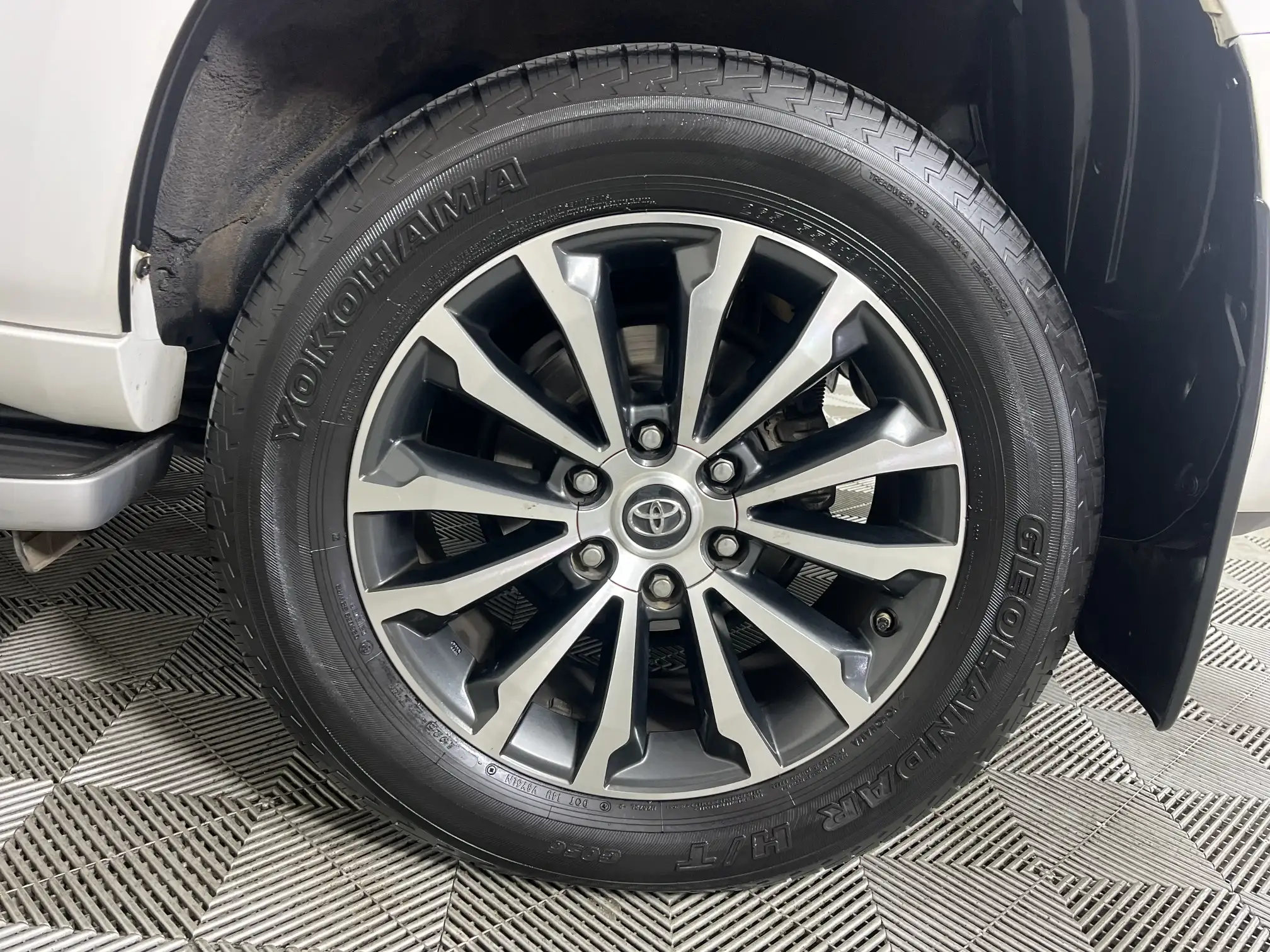 Toyota Prado