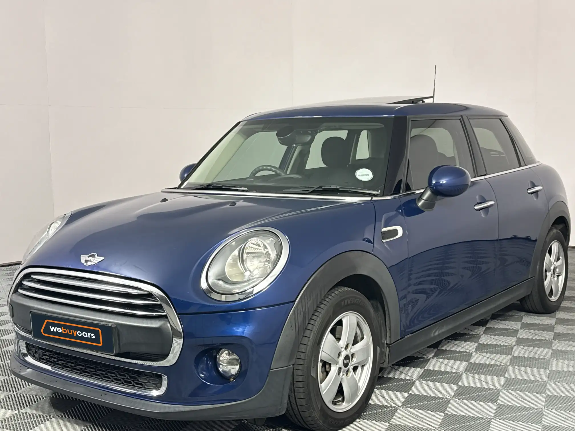 2016 Mini Mini ONE