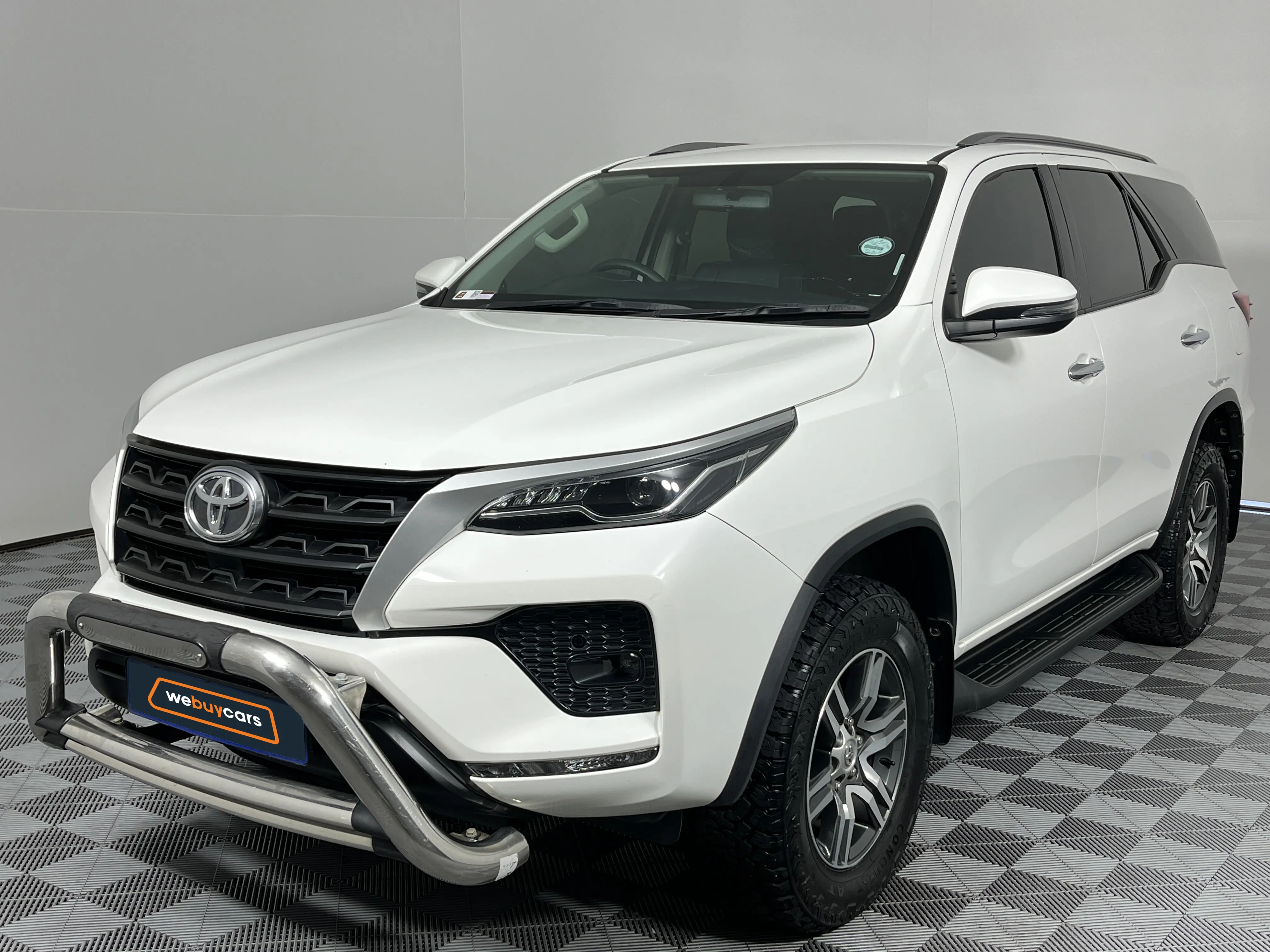 2022 Toyota Fortuner 2.4gd-6 R/B