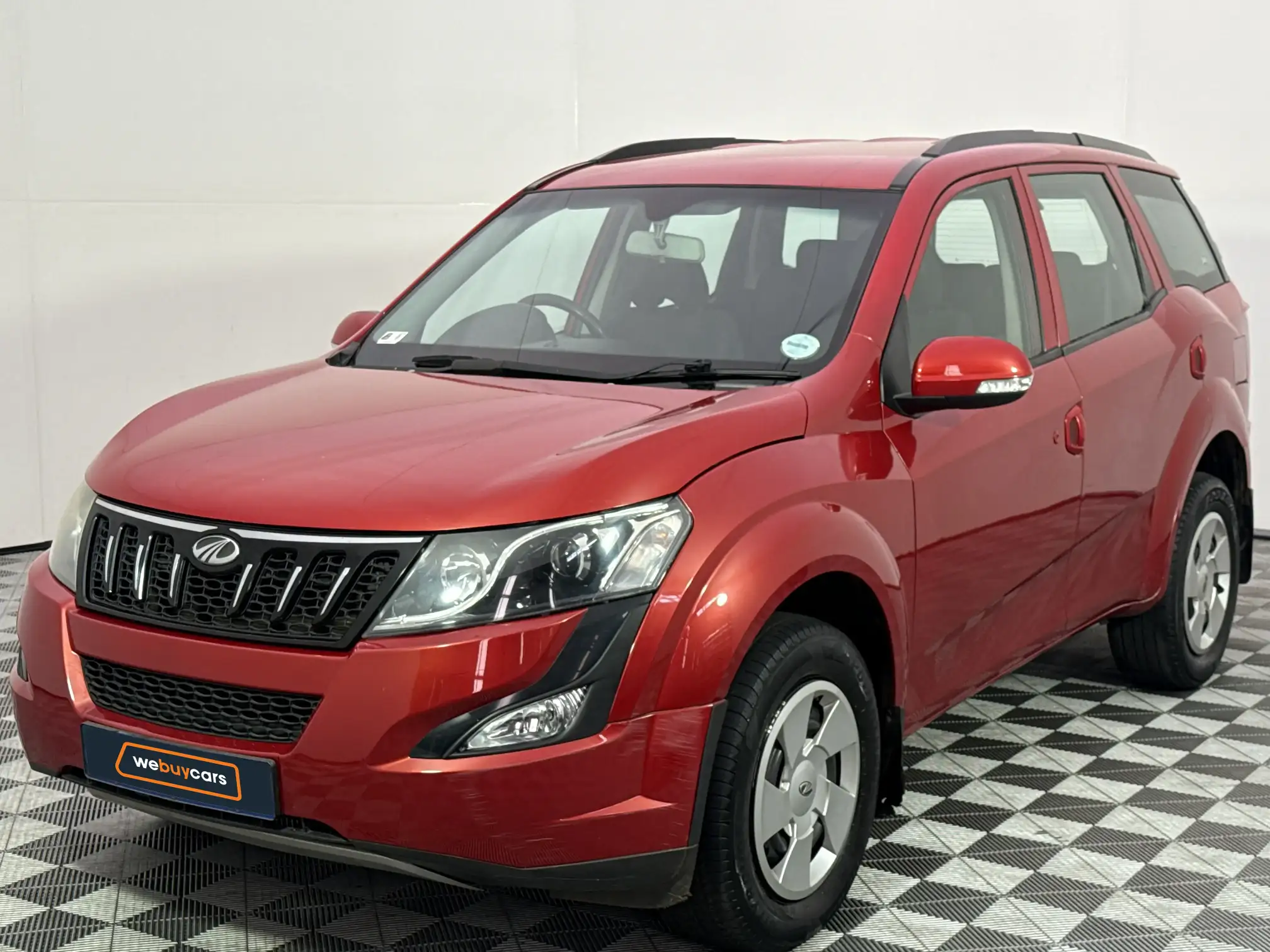 2017 Mahindra XUV